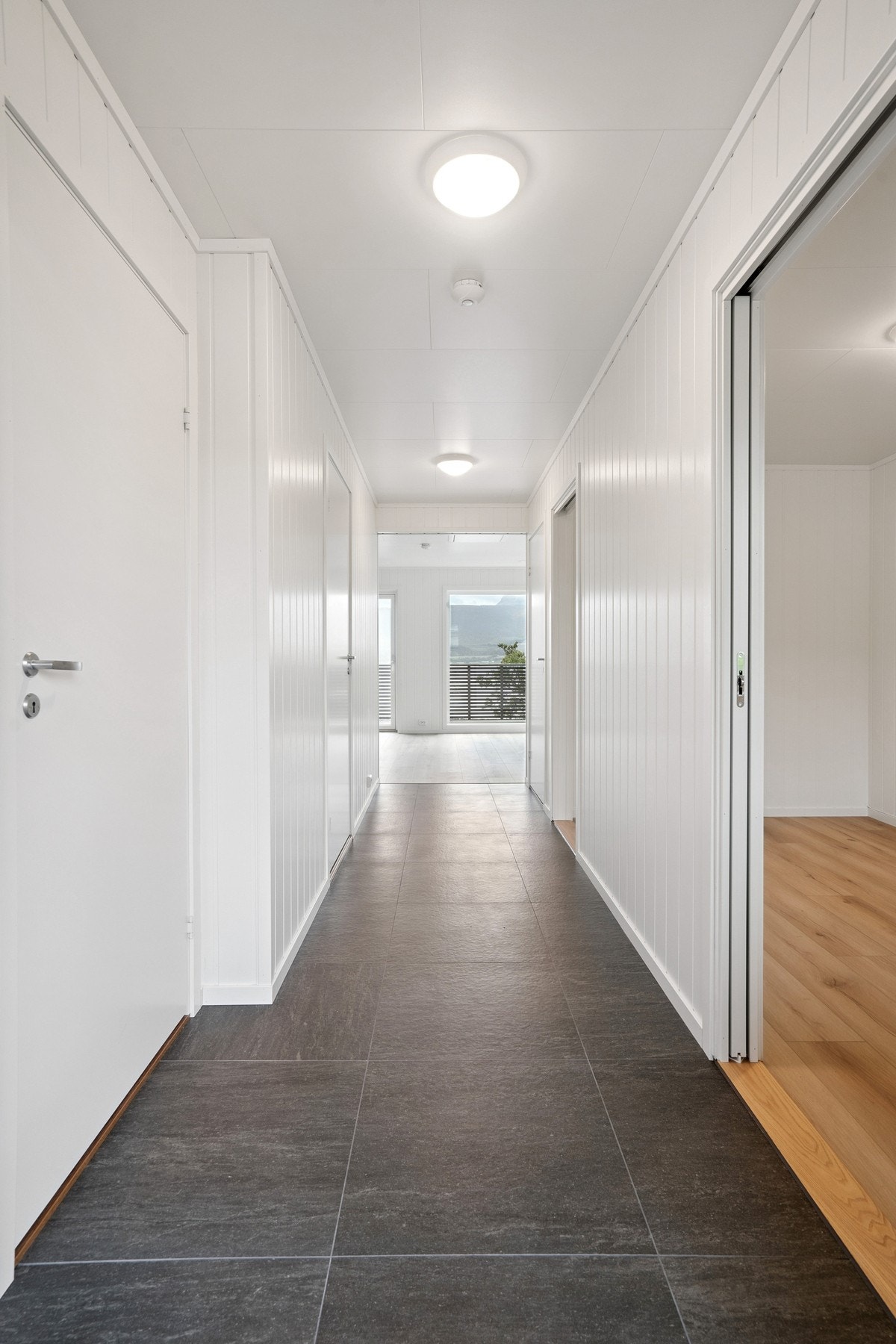 Velkommen inn - entré/gang. Galleribilde