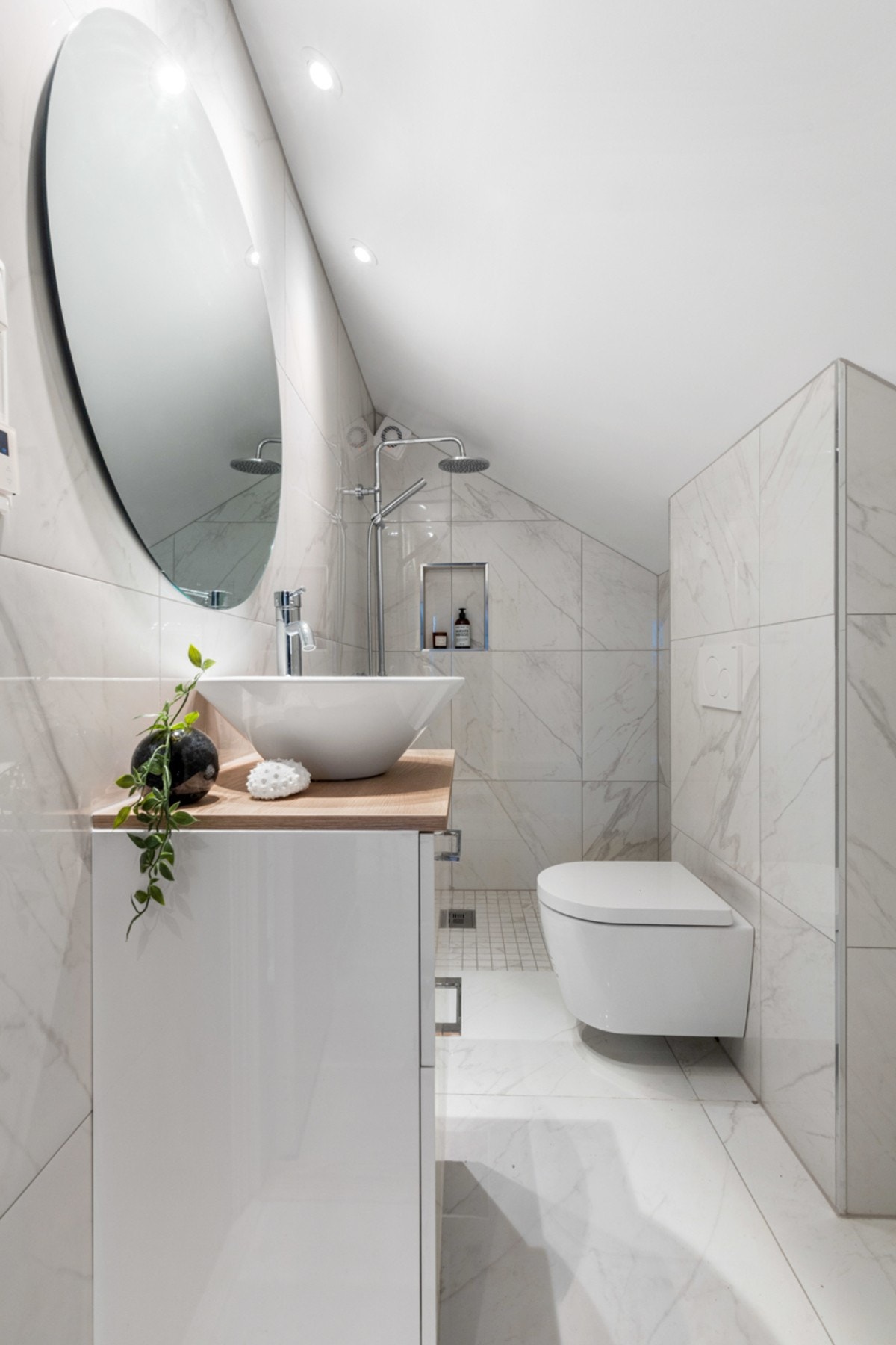 Badet ble pusset opp i 2022 som resten av leiligheten. Galleribilde