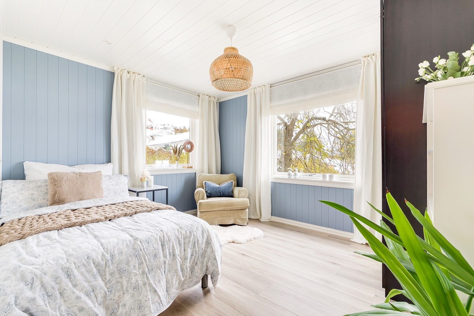 Lyst og romslig soverom nr. 3 Galleribilde