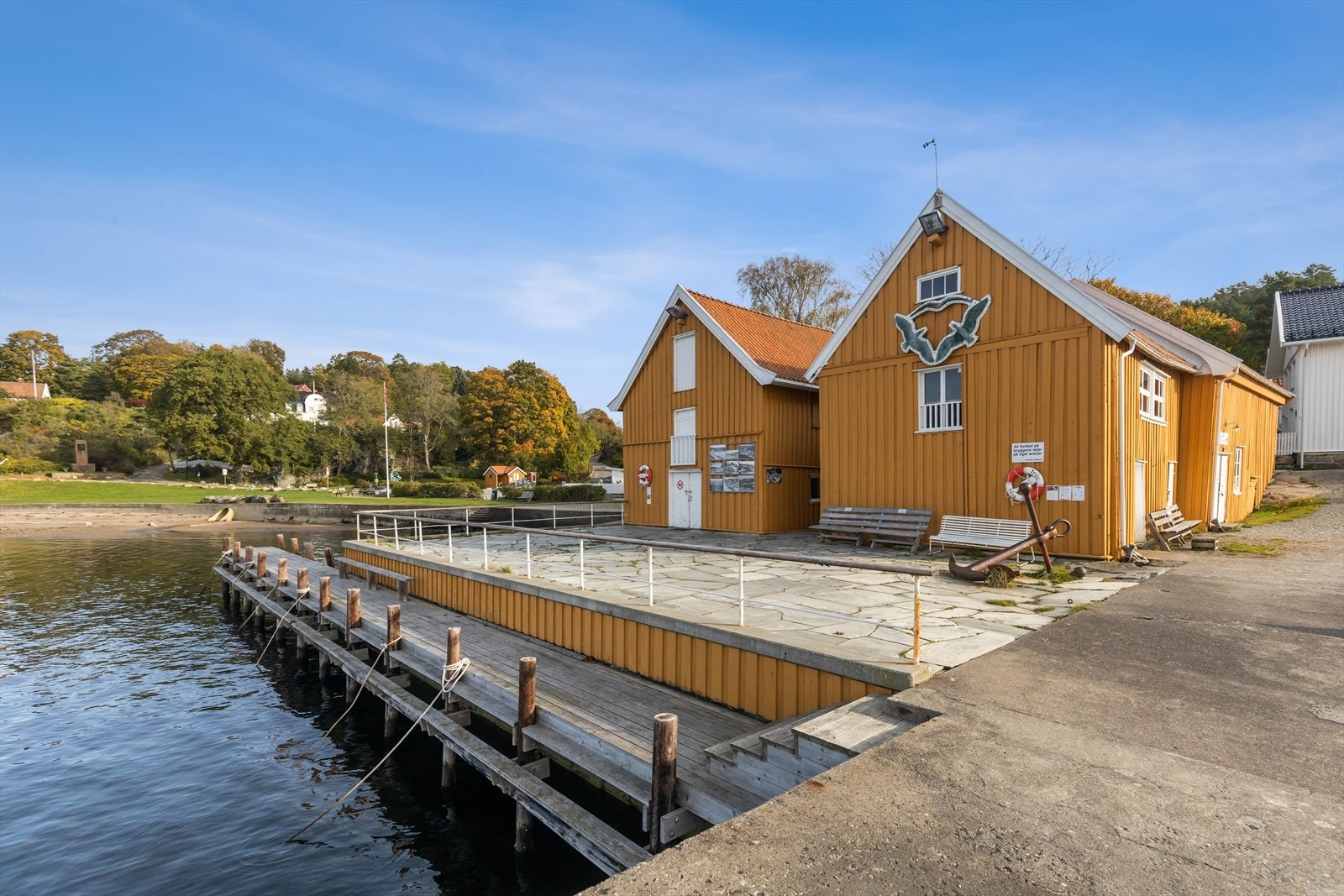 Sjøbodene og stranda i Hvitsten Galleribilde