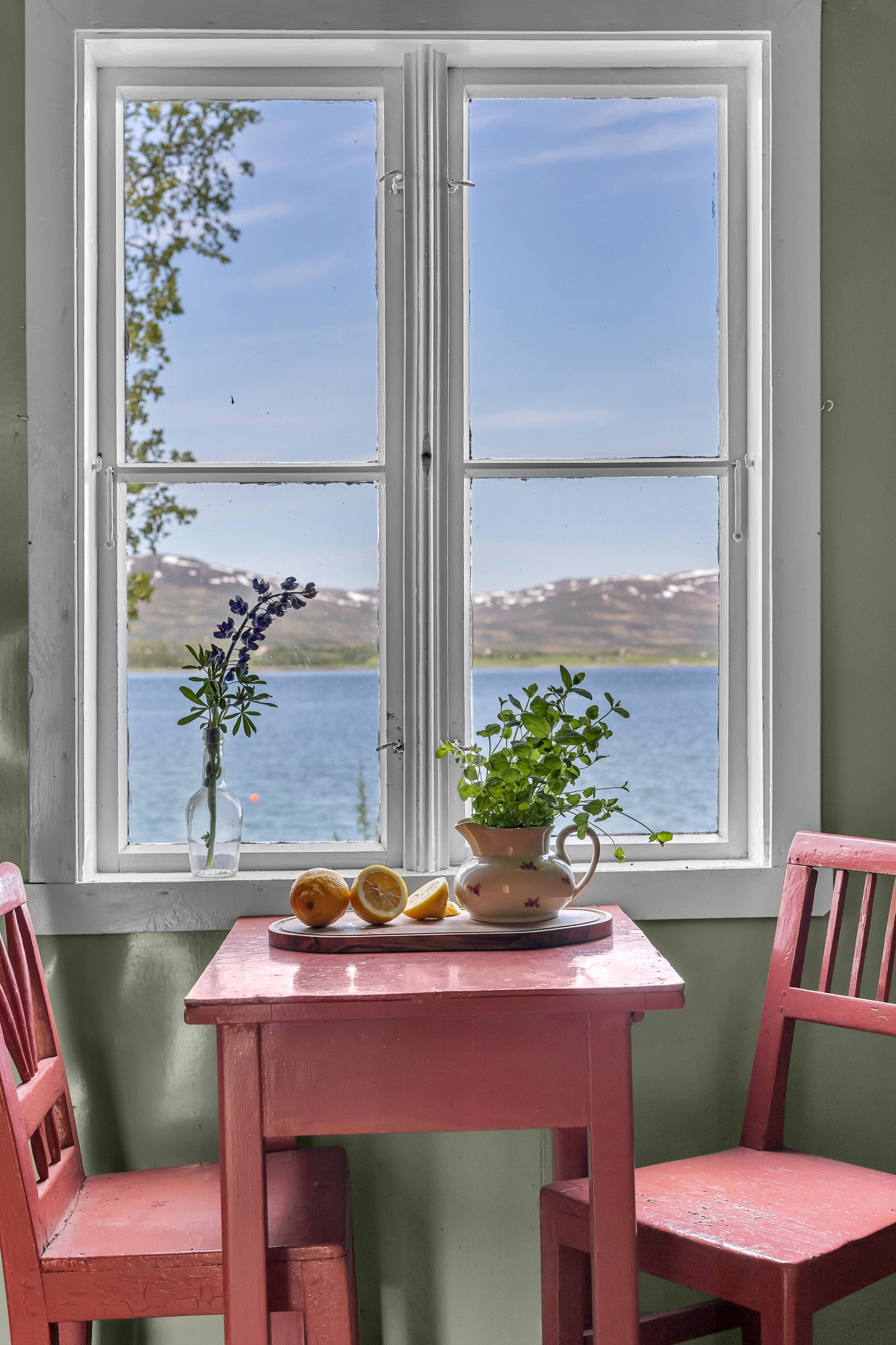 Utsikt fra kjøkken. Galleribilde