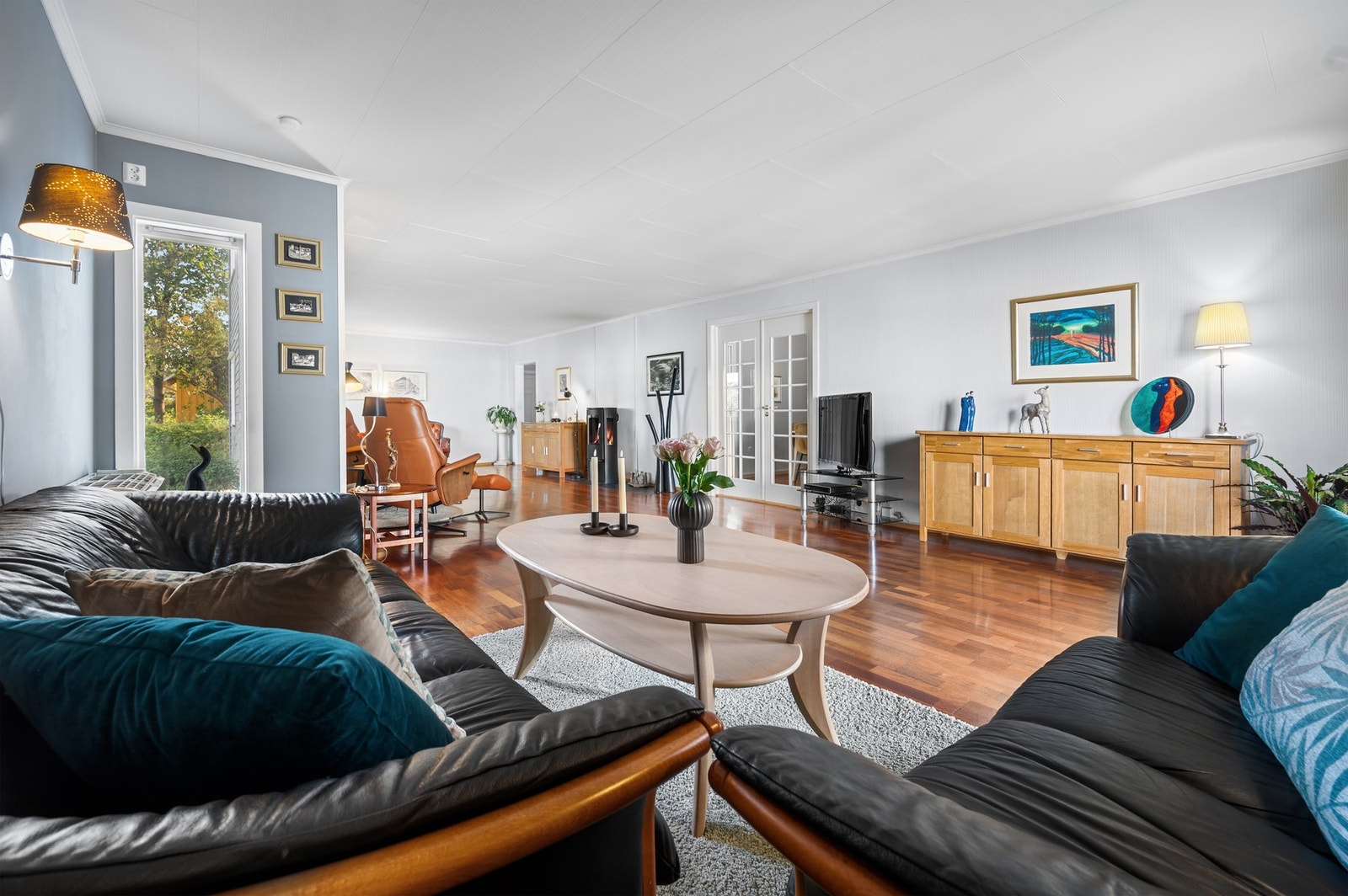 Boligen har en god planløsning som med enkle grep også kan omgjøres. Galleribilde