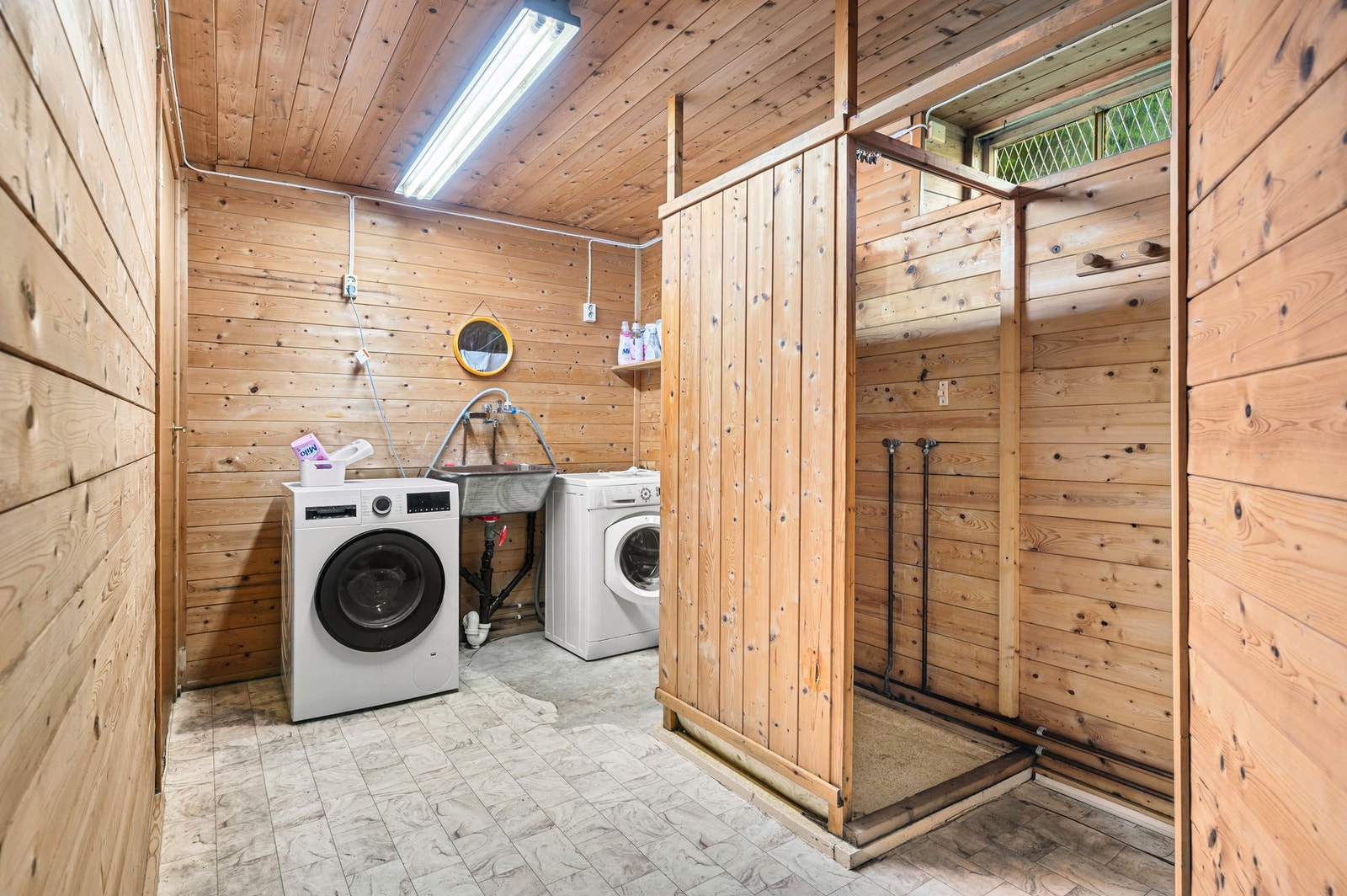 Felles vaskekjeller. Galleribilde