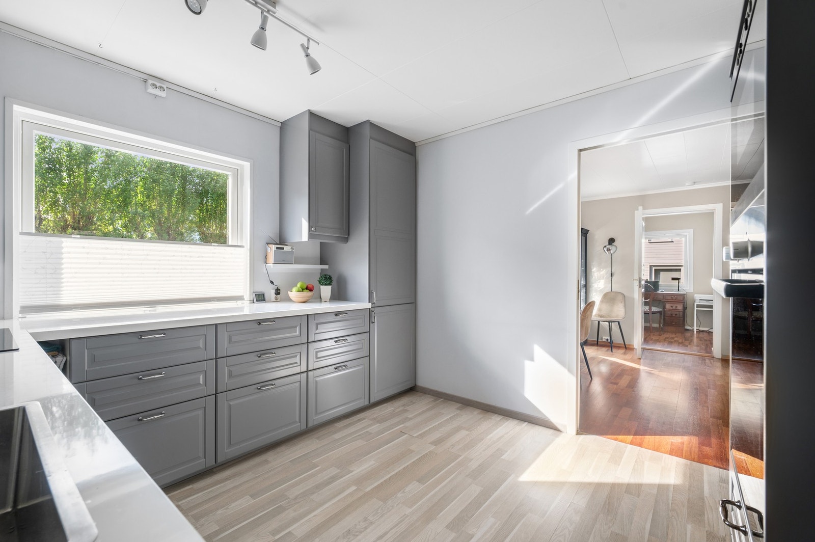 Kjøkkenet ble montert i 2017. Galleribilde