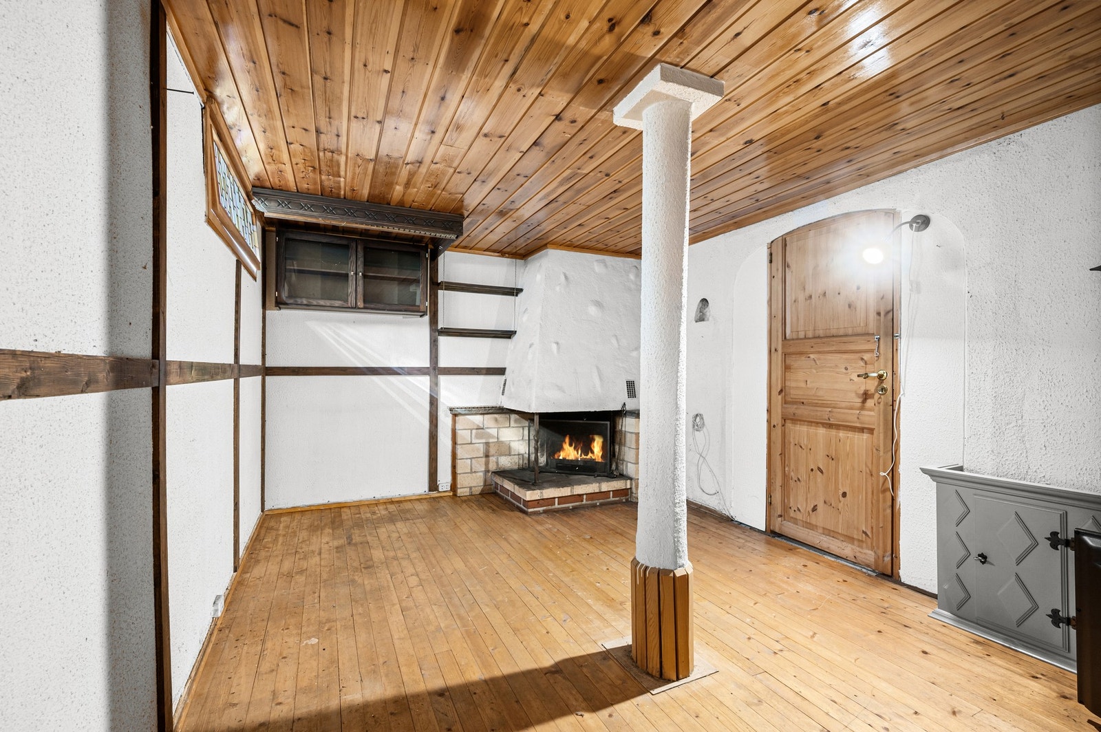 Kjellerstue (angitt som bod 1 på planskisse). Galleribilde