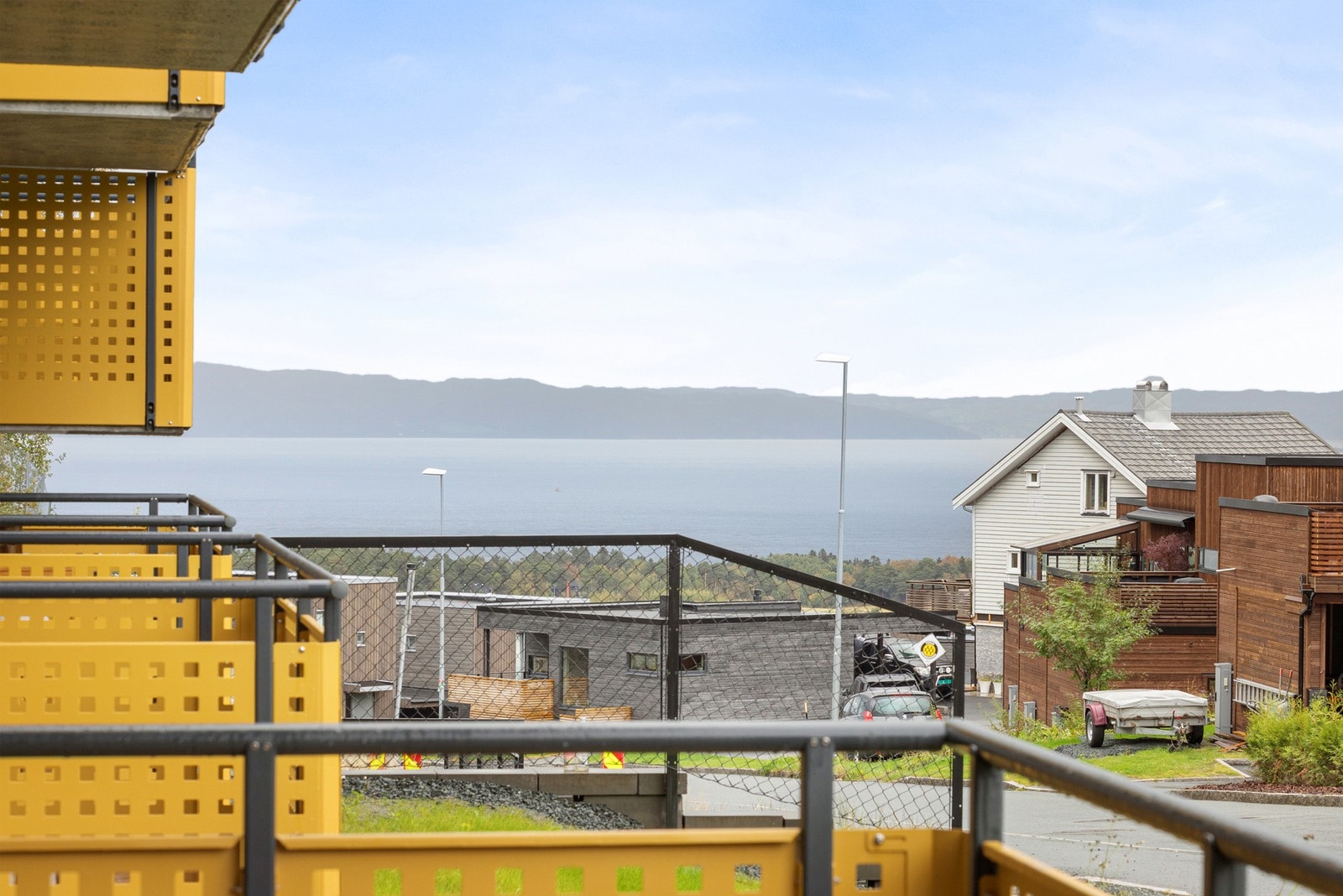 Flott sjøutsikt fra balkongen. Galleribilde