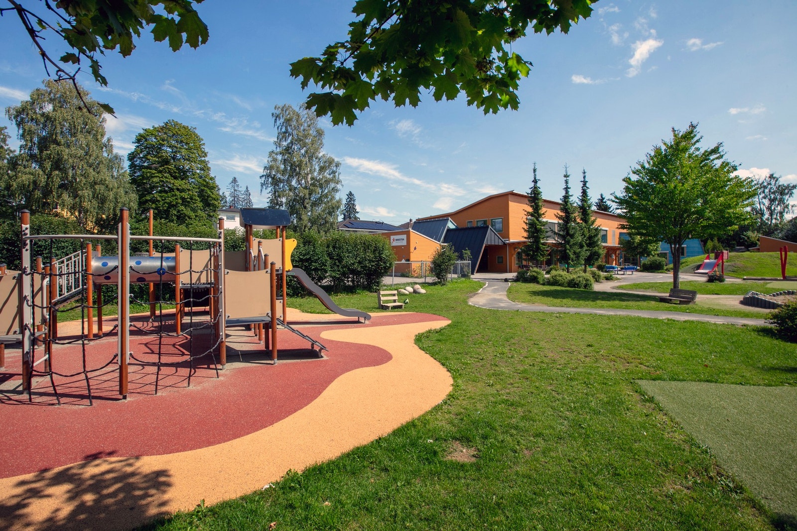 Utsnitt av Gjønnessparken med store friområder Galleribilde