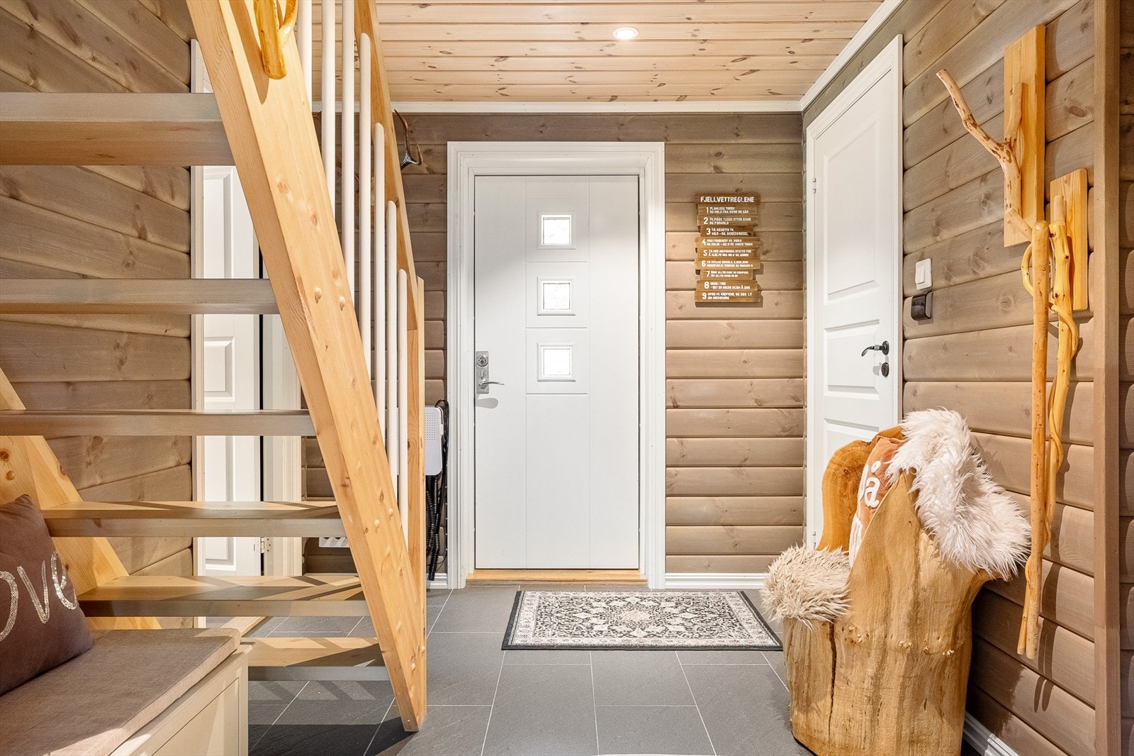 Flott og moderne entrè. Galleribilde