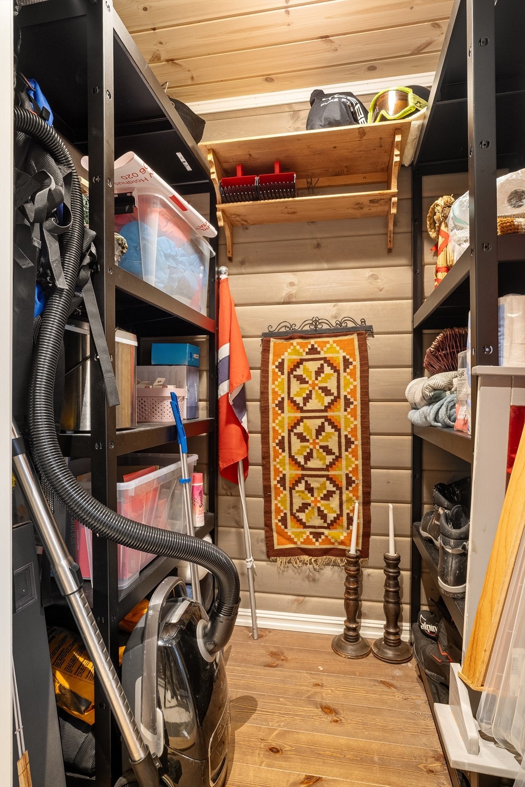 Innvendig bod Galleribilde