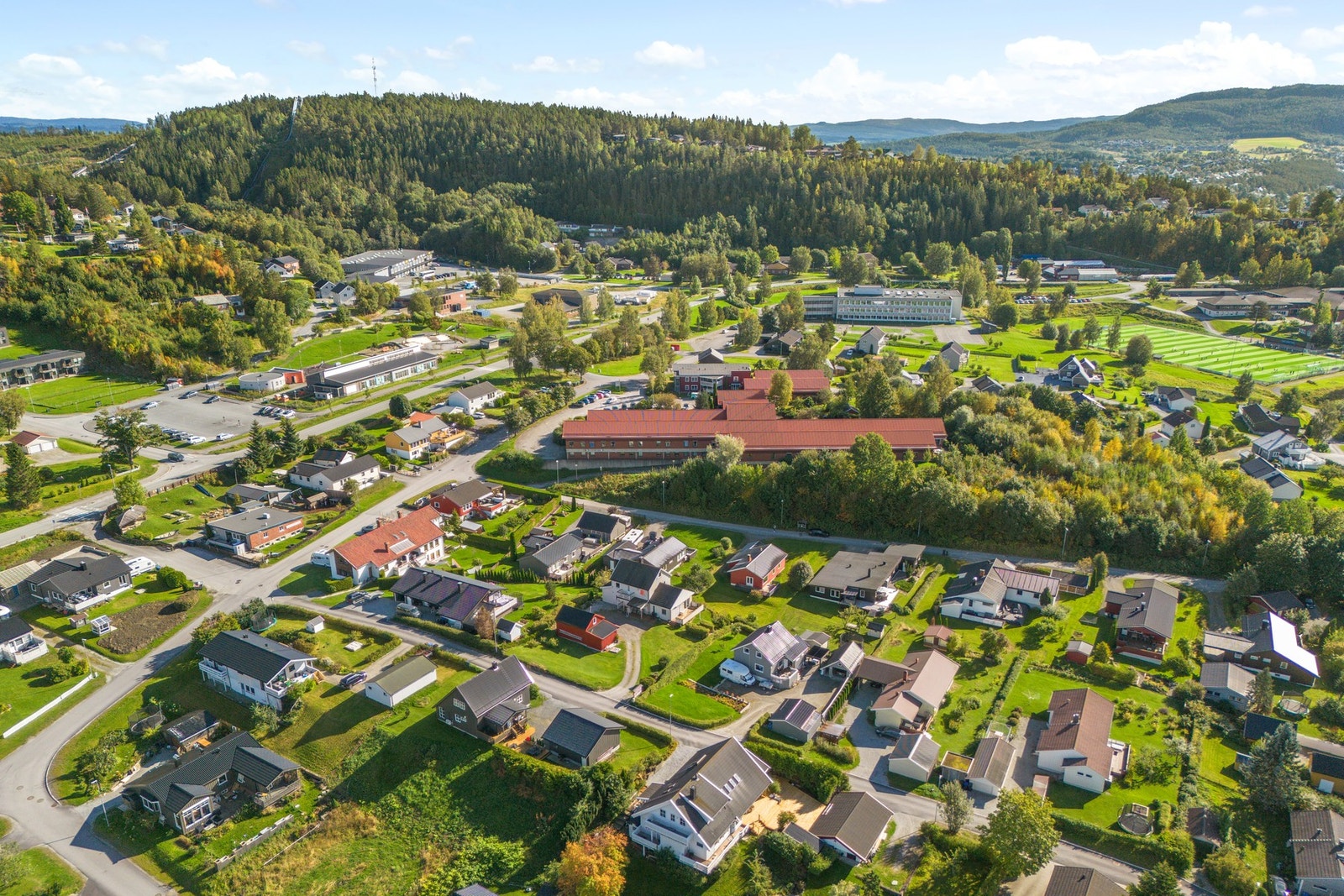 For den turglade byr nærområdet på flere merkede turstier og friluftsområder Galleribilde