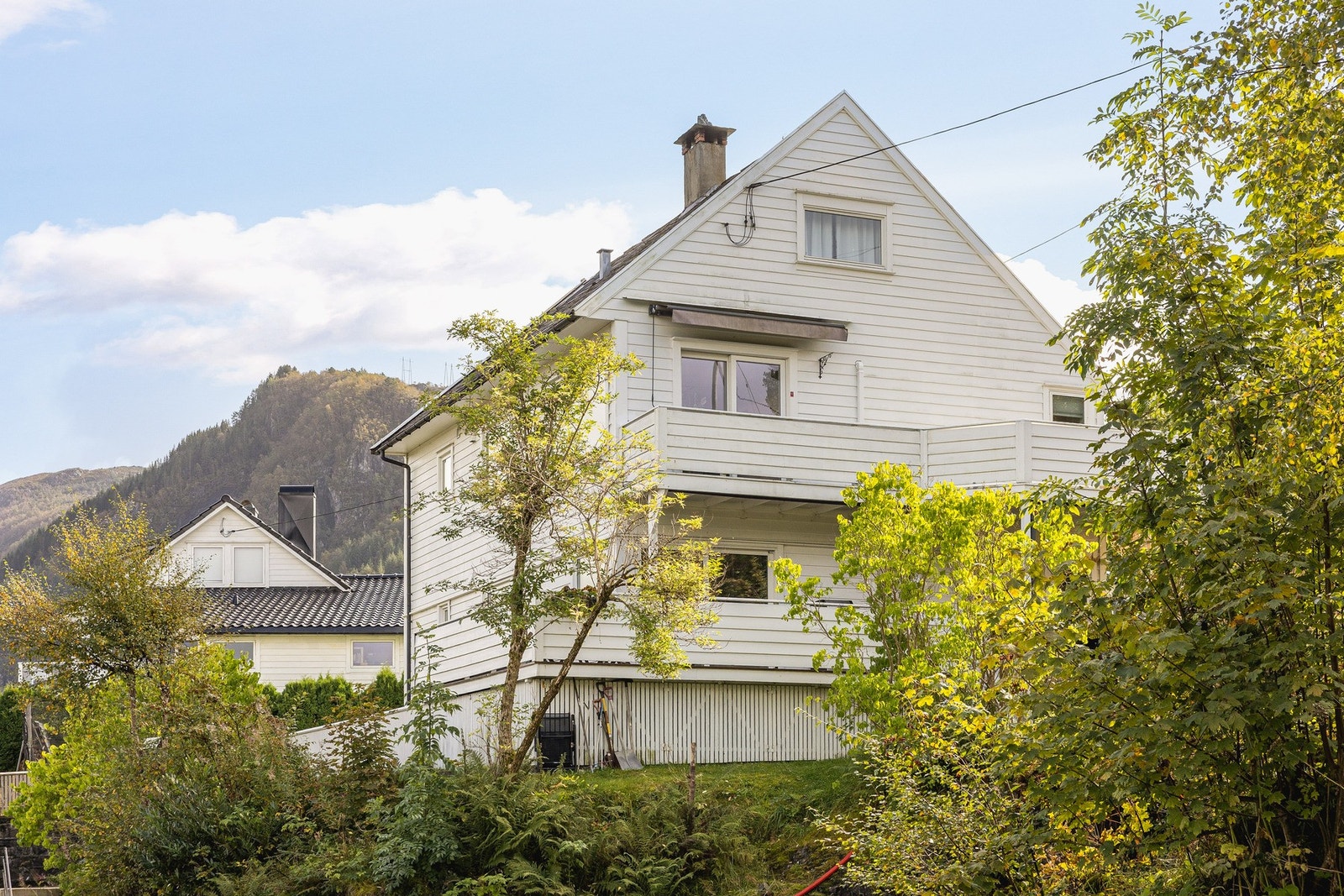 EIE eiendomsmegling har gleden av å presentere Eidsvågveien 124 v/ Eivind kalve! Galleribilde