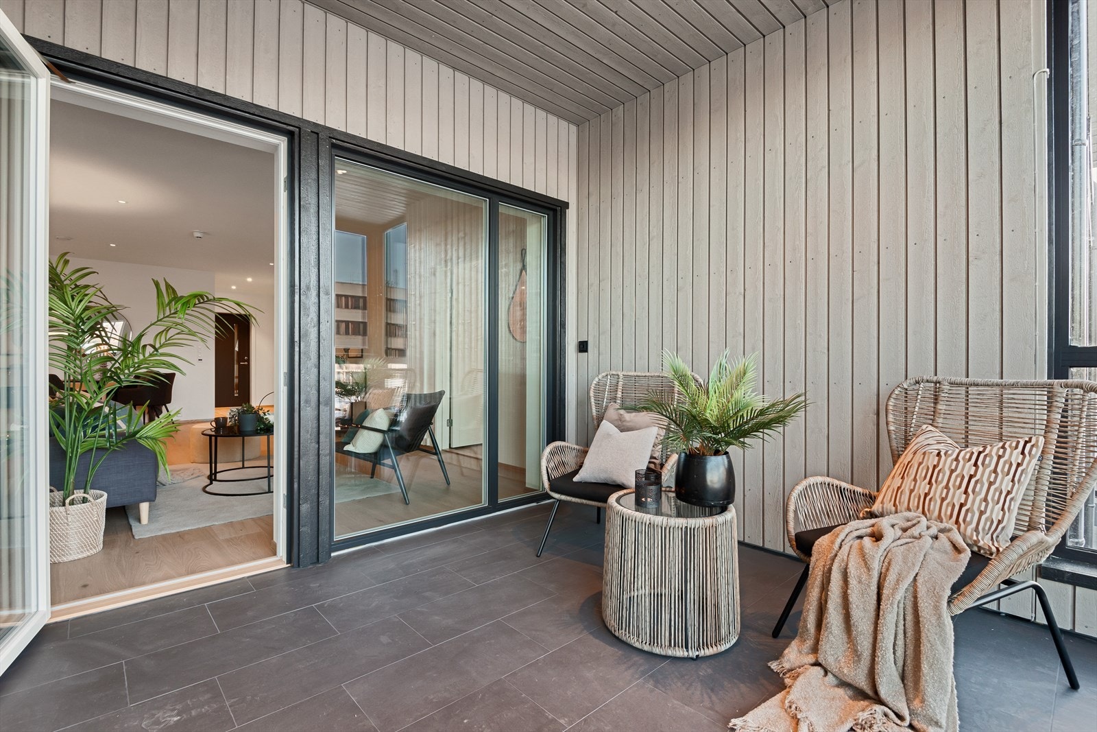 Denne balkongen kan du ha glede av uansett årstid! Galleribilde