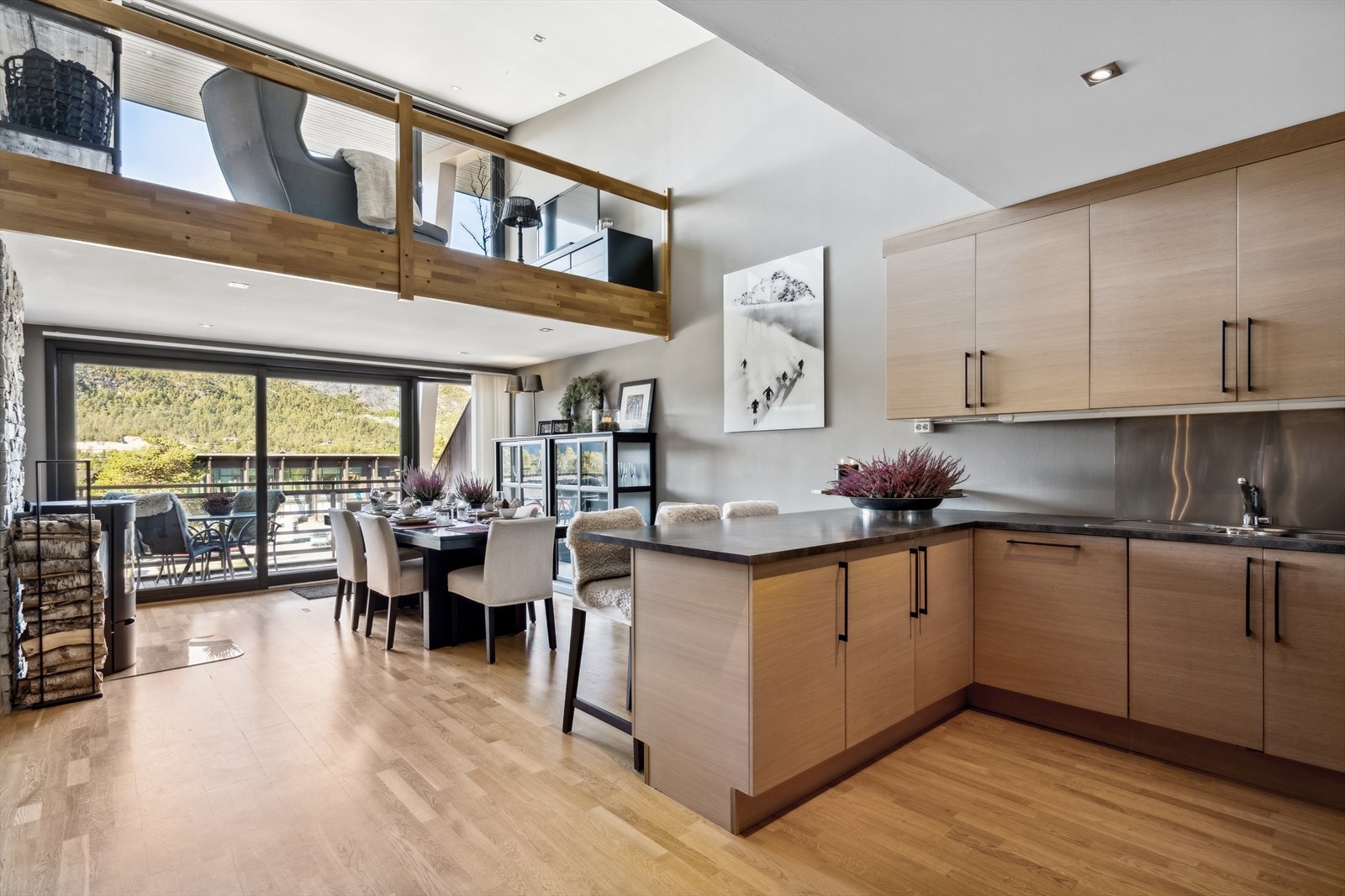 16_stuer_1.jpg Galleribilde