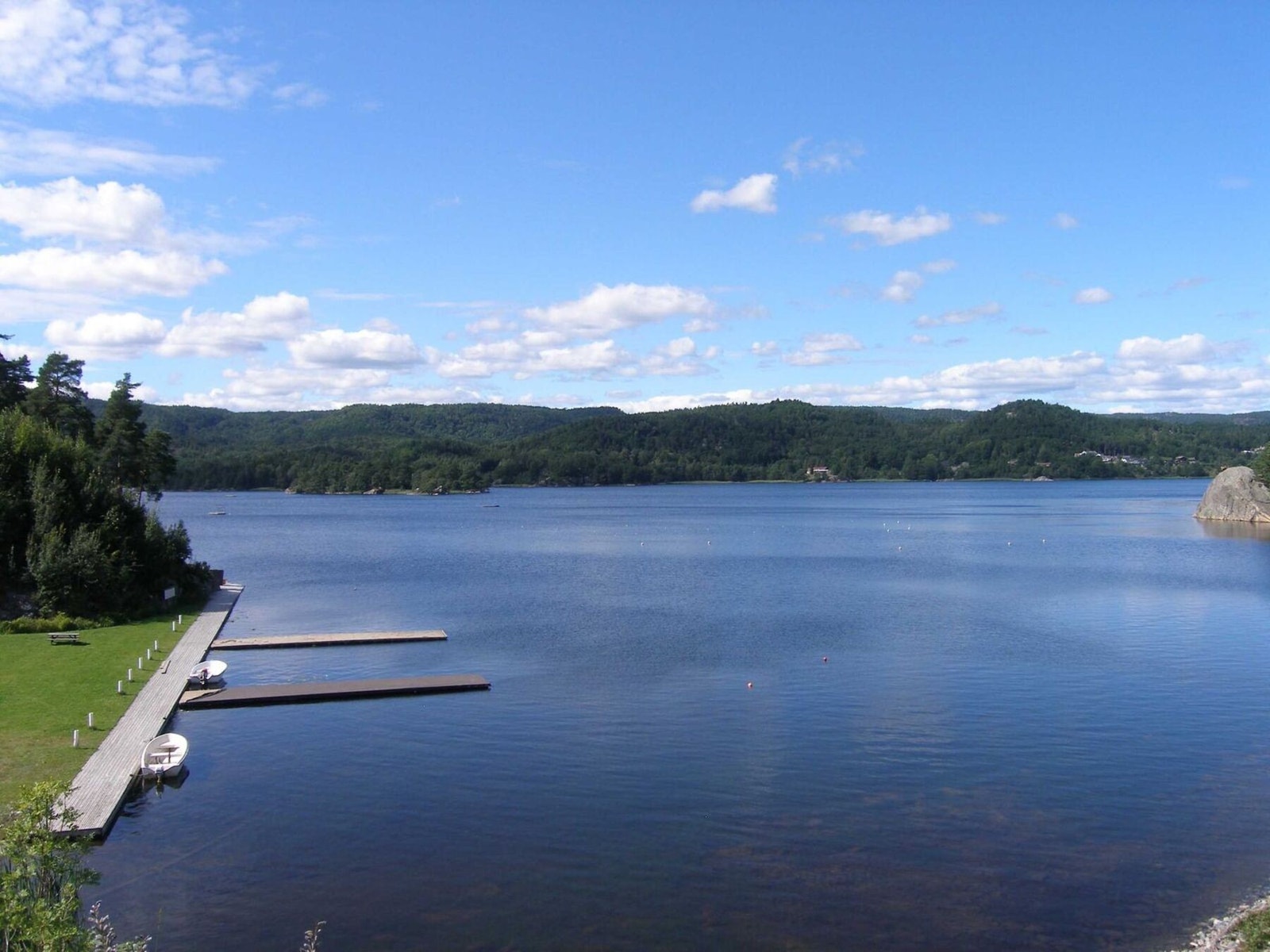 - Kort vei til fantastiske Gillsvann også - Galleribilde