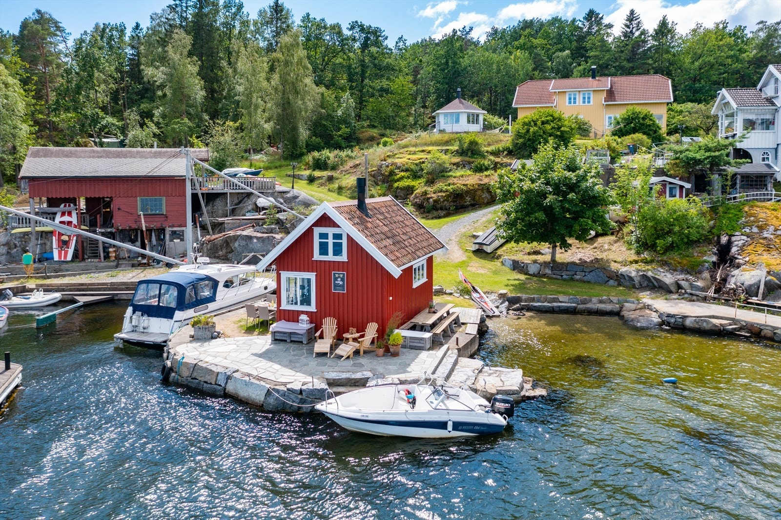 Nydelig strandeiendom på Sandøya på 3,8 mål eiet tomt Galleribilde