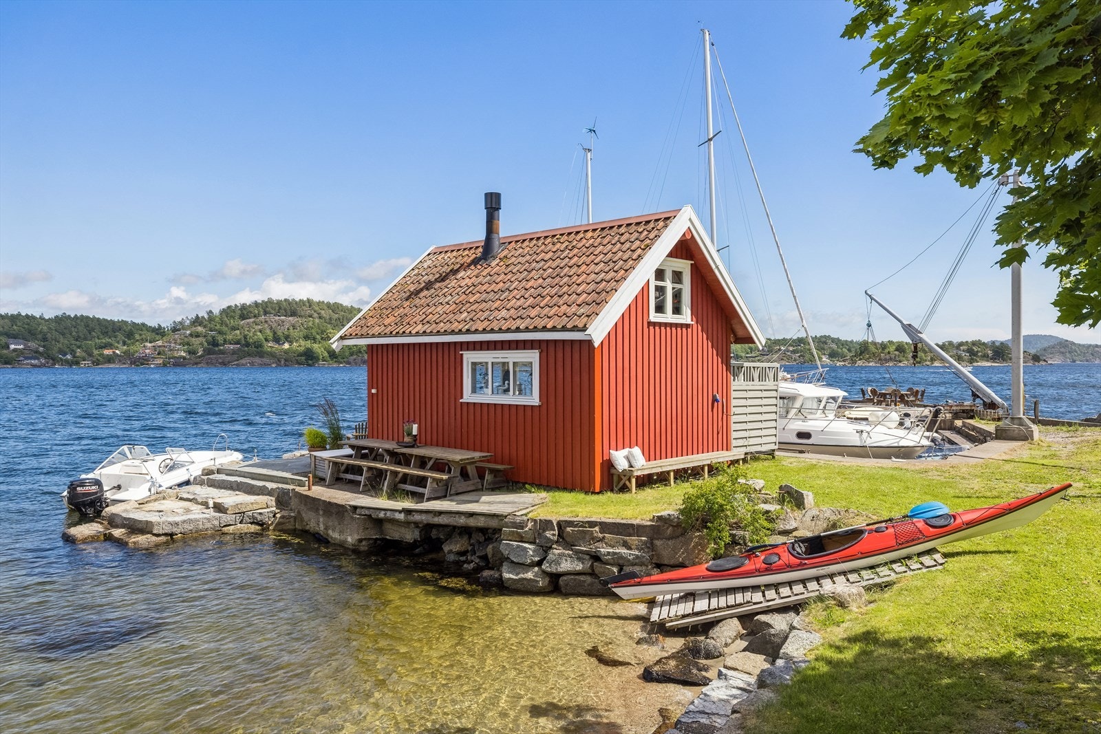 Bo på vakre Sandøya i Porsgrunn kommune - Nydelig privat liten sandstrand på egen tomt Galleribilde
