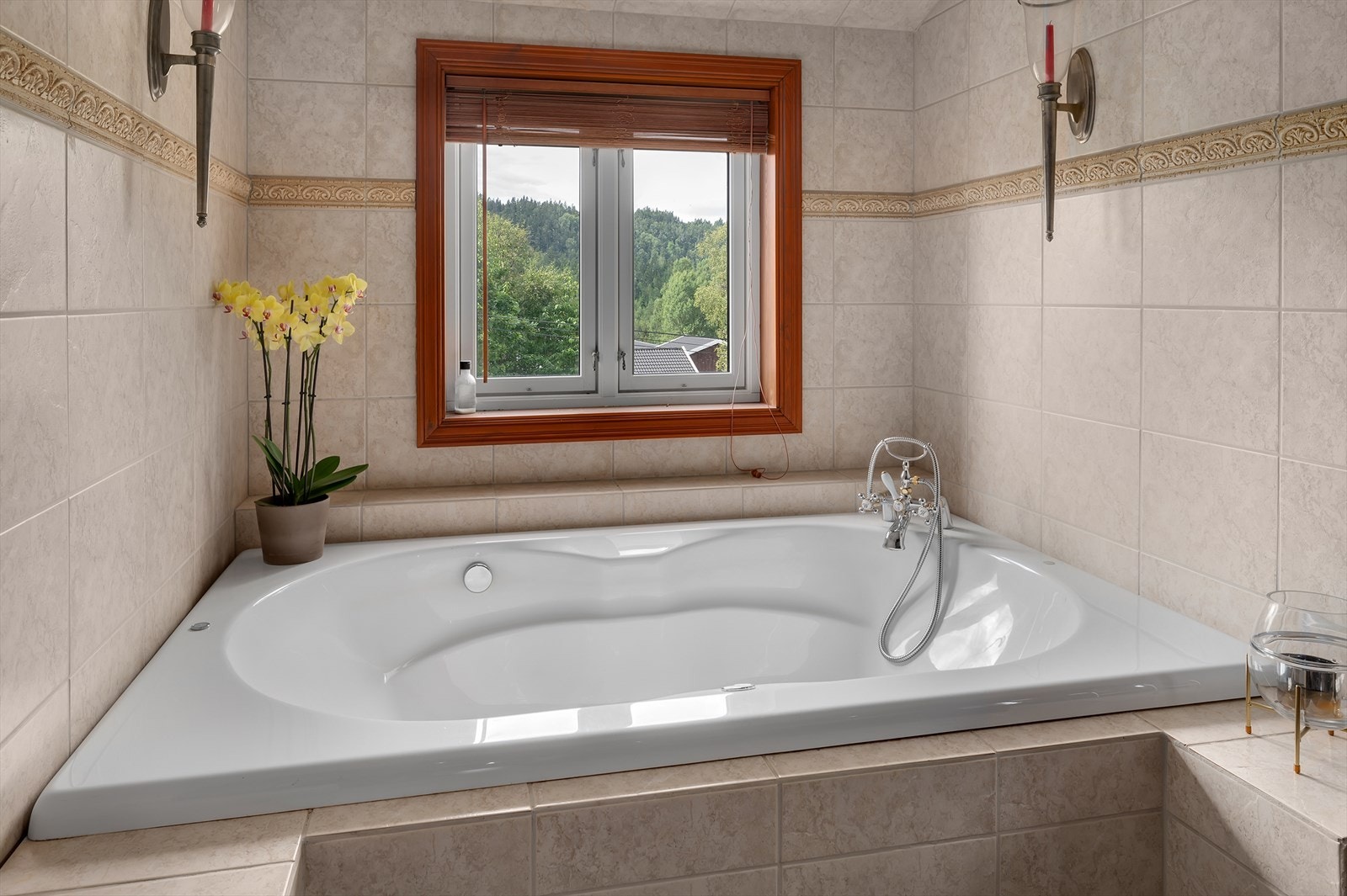 Plassbygd badekar Galleribilde