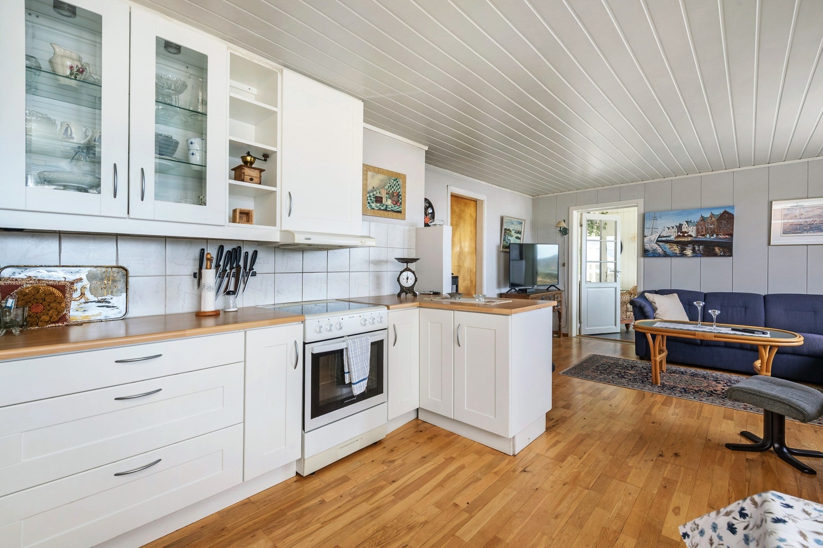 Opplegg for frittstående hvitevarer Galleribilde