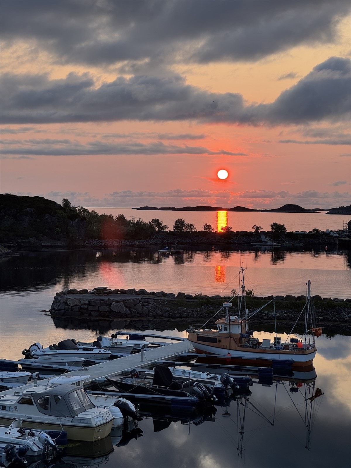 Her kan man virkelig nyte sene sommerkvelder Galleribilde