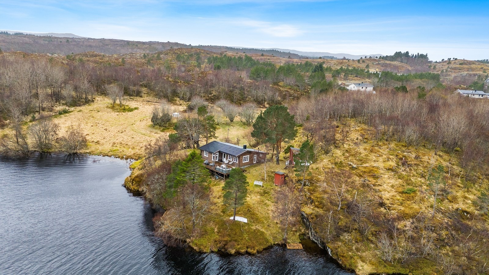 Her har du muligheten til å sikre deg en flott fritidseiendom med skjermet beliggenhet og rolige omgivelser. Galleribilde