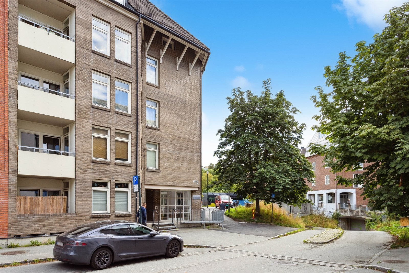 Leiligheten venter nå på sine nye eiere - meld deg på visning i dag! Galleribilde