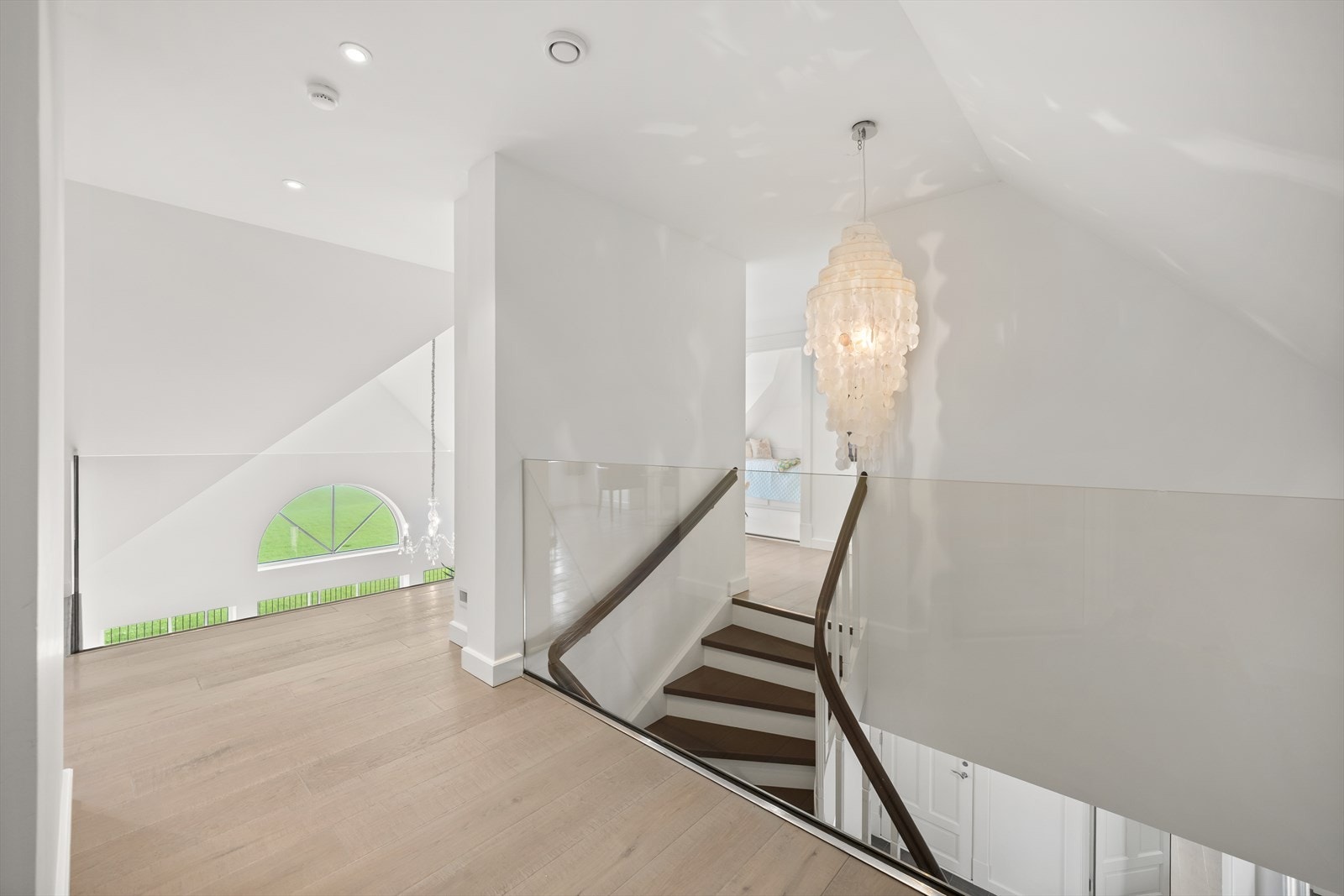 Her er det flere soner og muligheter for ulike plasser å trekke seg tilbake på Galleribilde