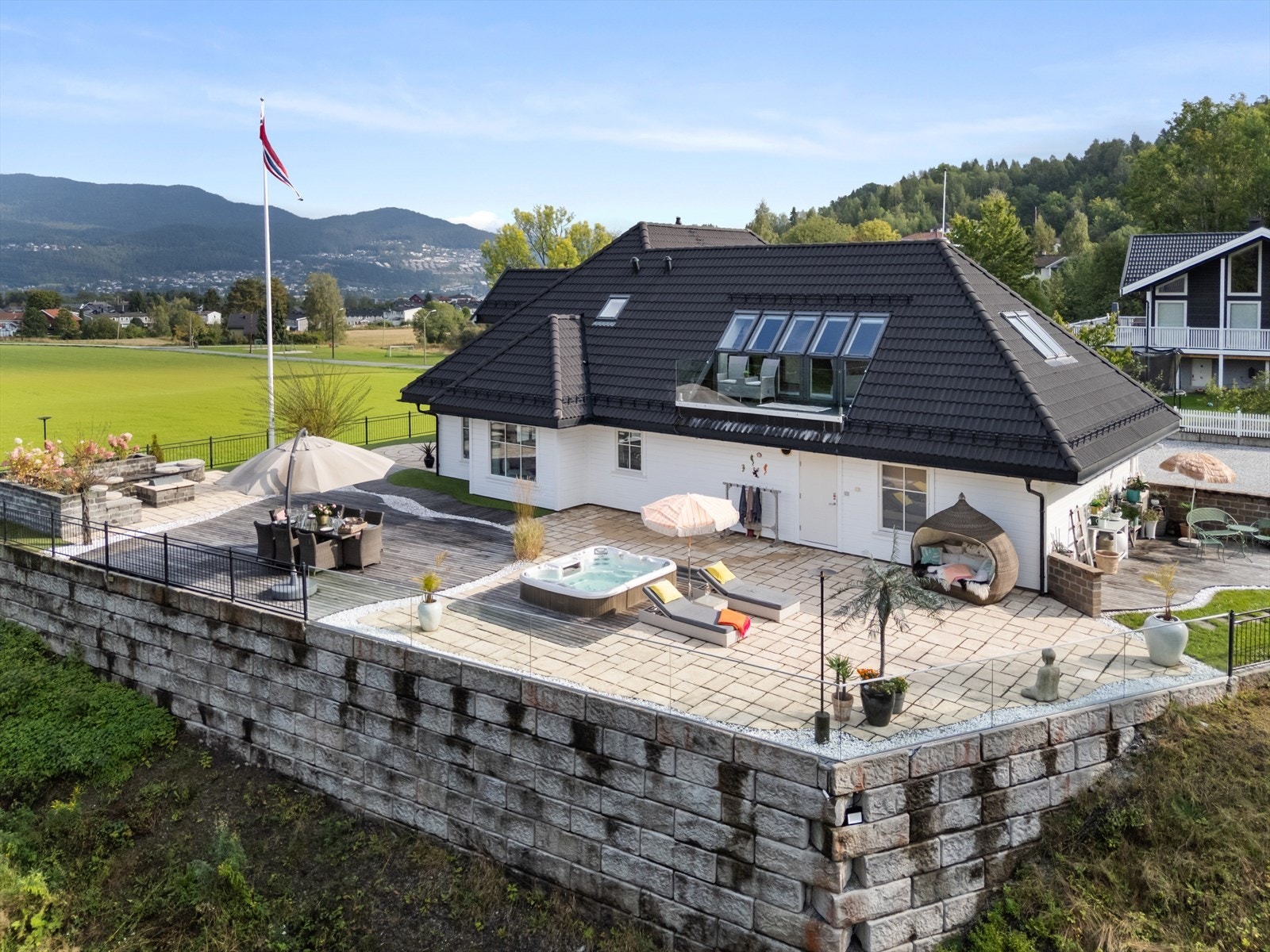 Her har du alt du trenger, usjenert og innholdsrikt Galleribilde