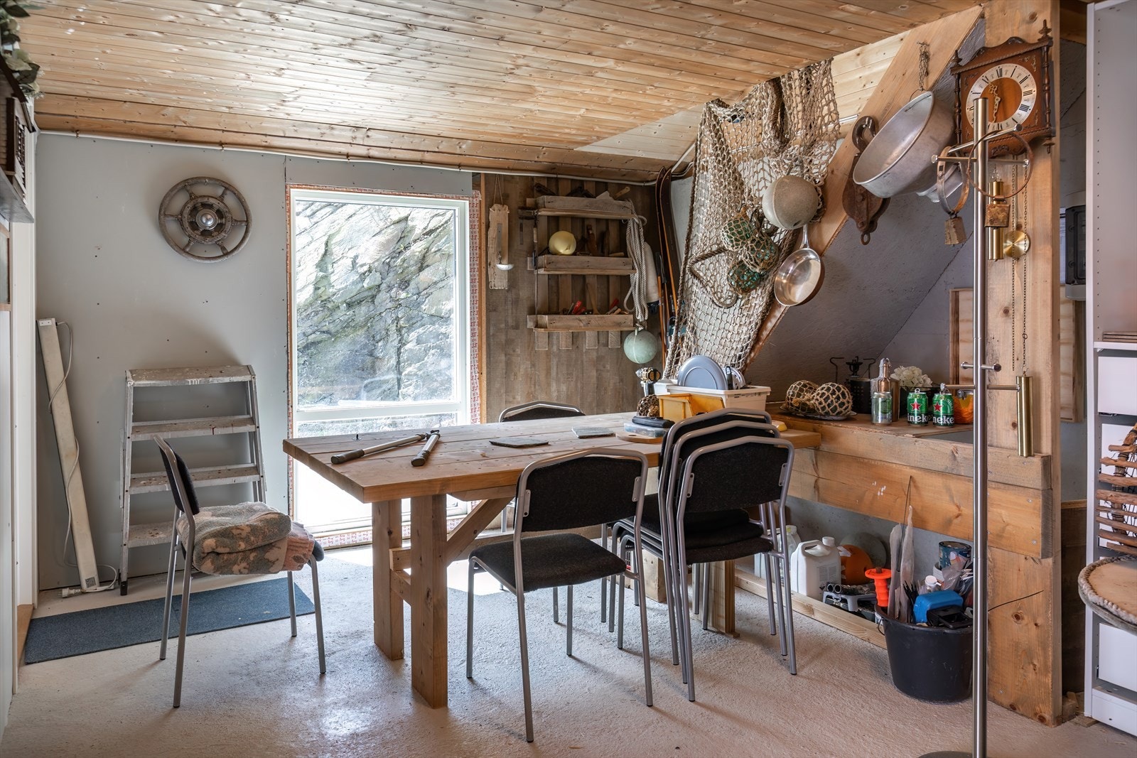 053_Naust - 45 kvm. Innredet hems og eget sløyerom.jpg Galleribilde