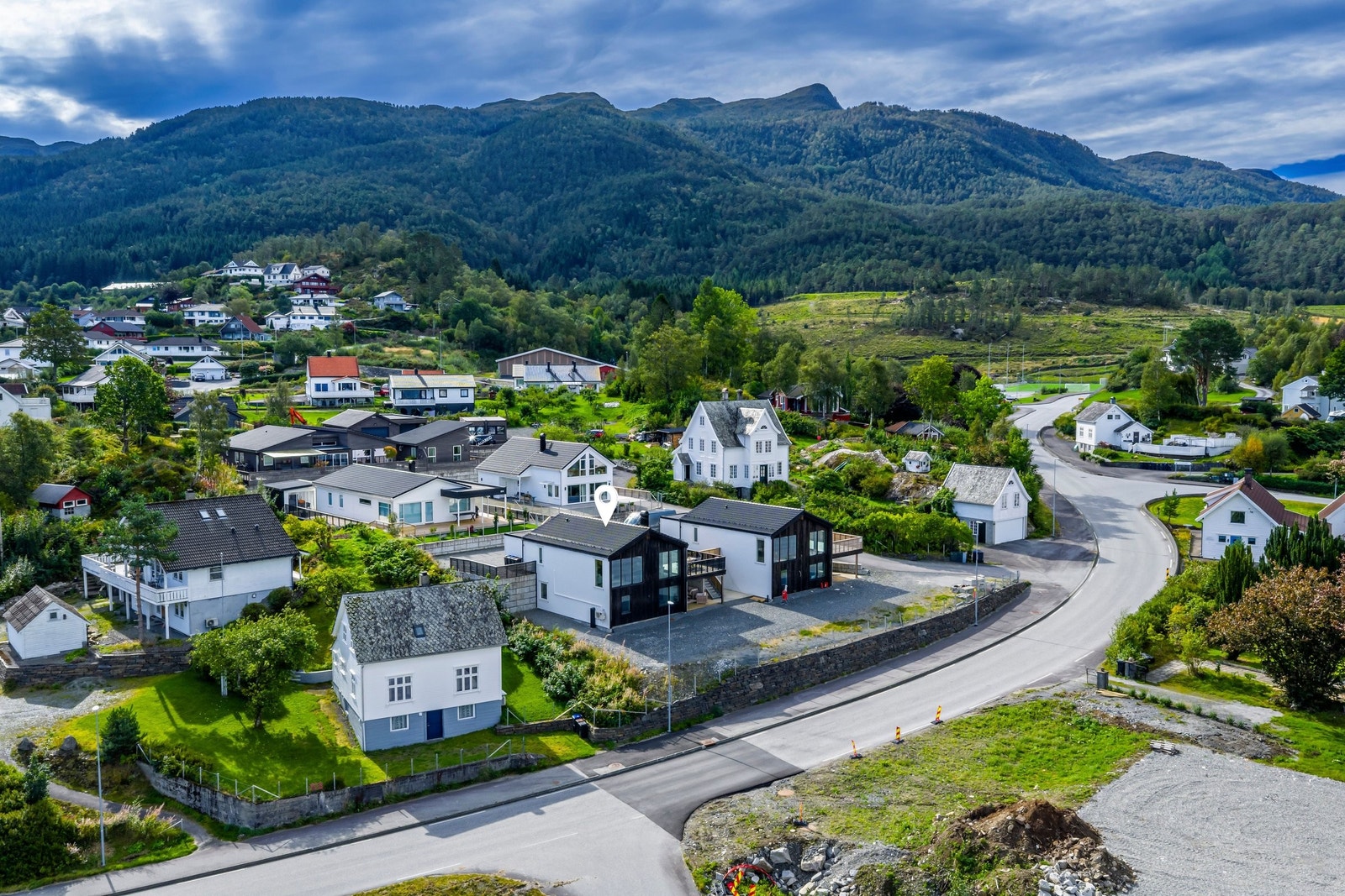Her er det kort vei til naturen og flotte turmuligheter. Galleribilde