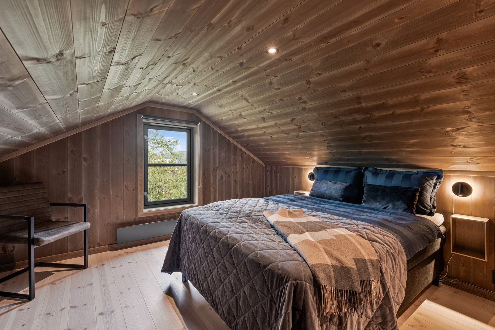 Når selv det øverste rommet oser av gjennomført design Galleribilde