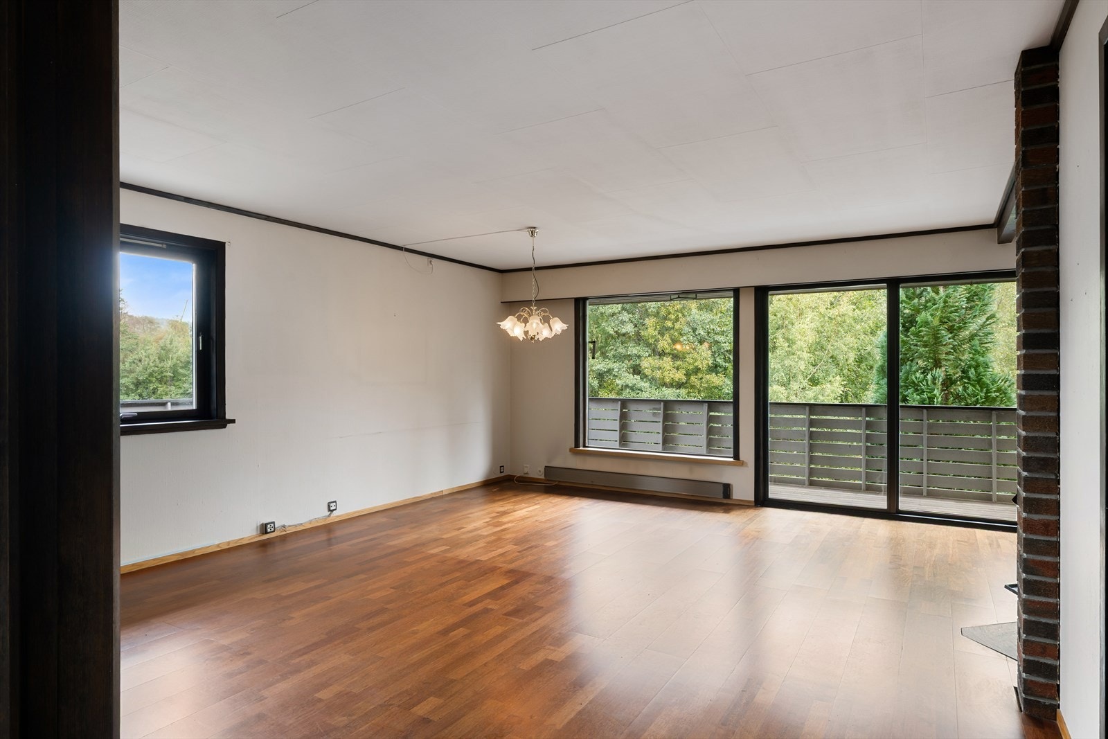 Stue 1. etasje Galleribilde