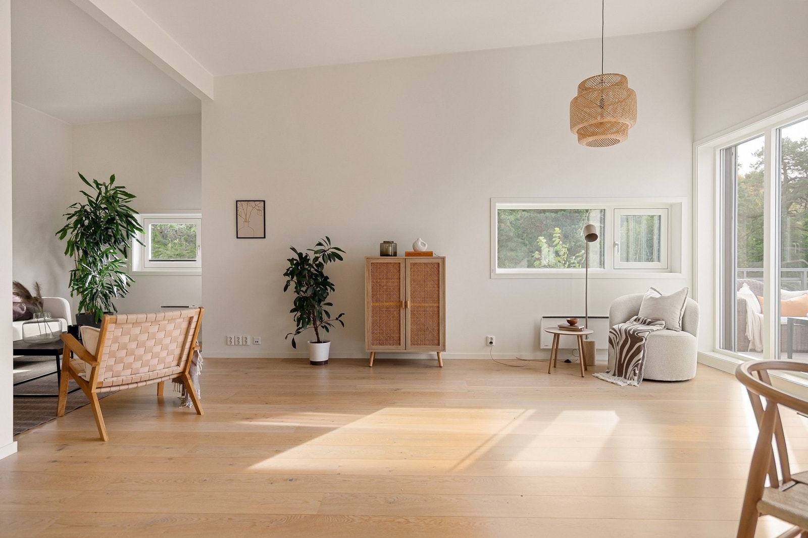 Det er lagt parkett på gulv Galleribilde