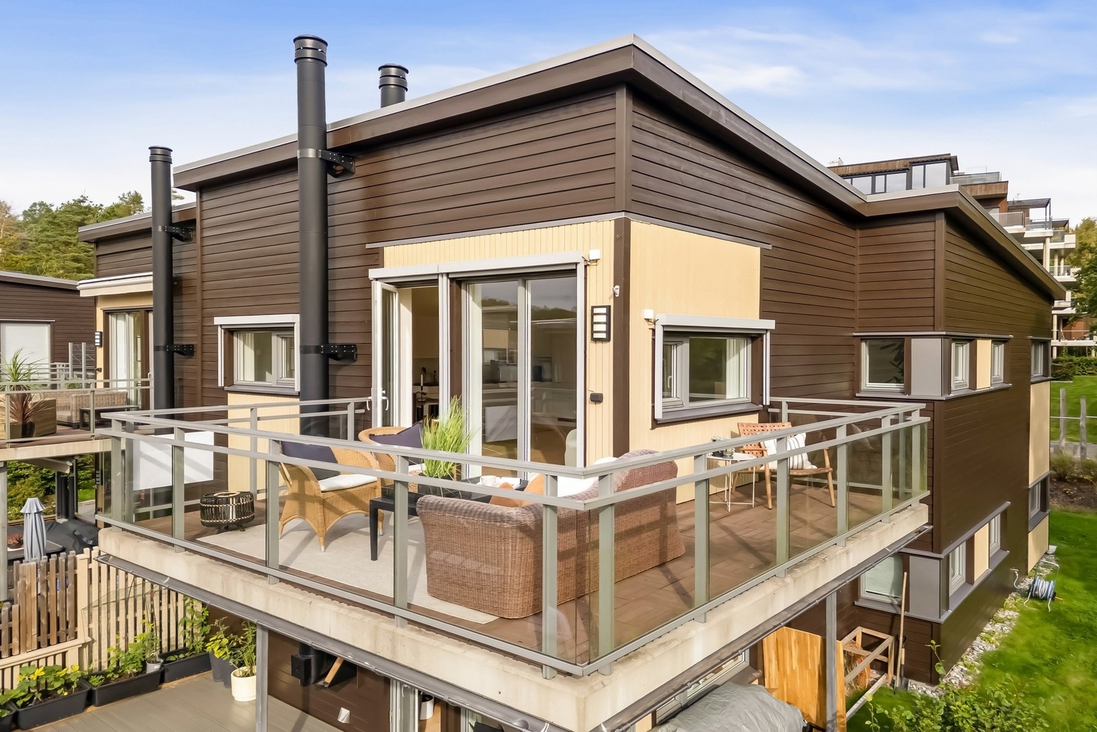 En moderne og gjennomført 3-roms leilighet fra 2018, beliggende i et rolig og attraktivt boligområde Galleribilde