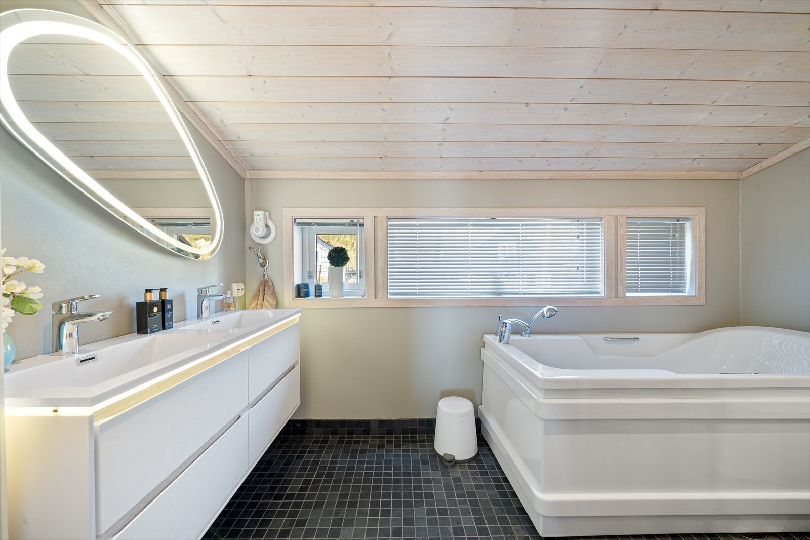 01Fasade_42.jpg Galleribilde