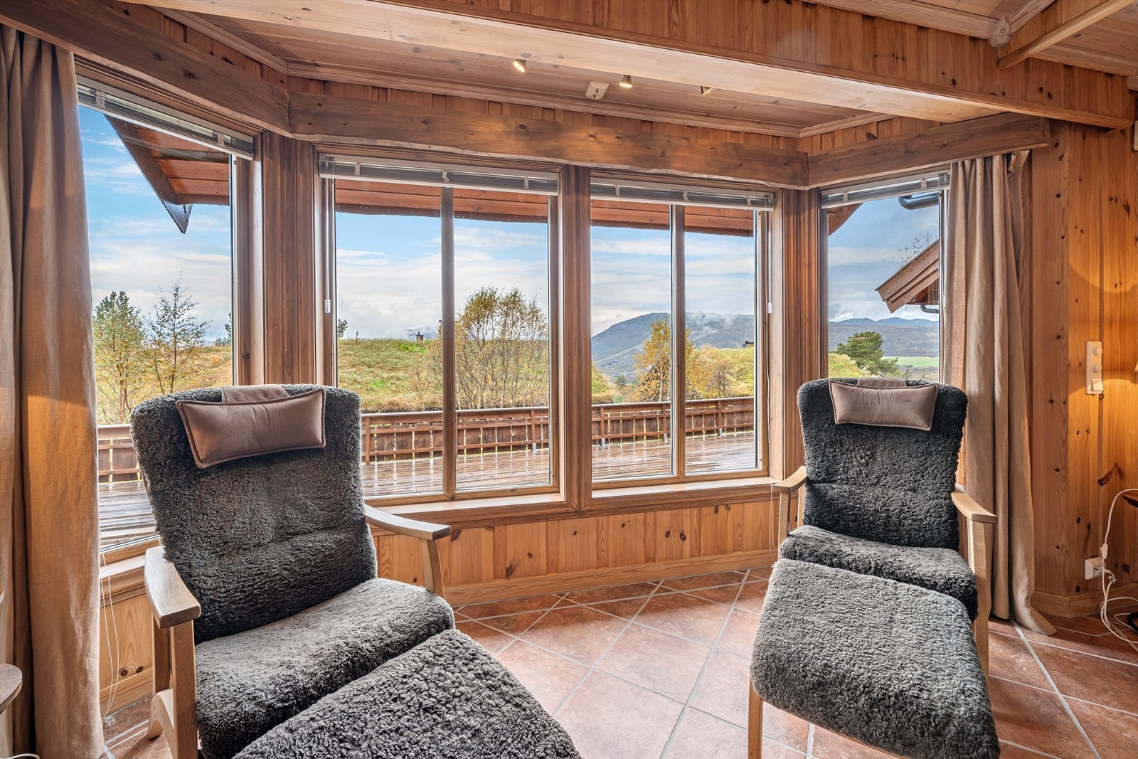 - Velkommen til Solsetertoppen 15 - Galleribilde