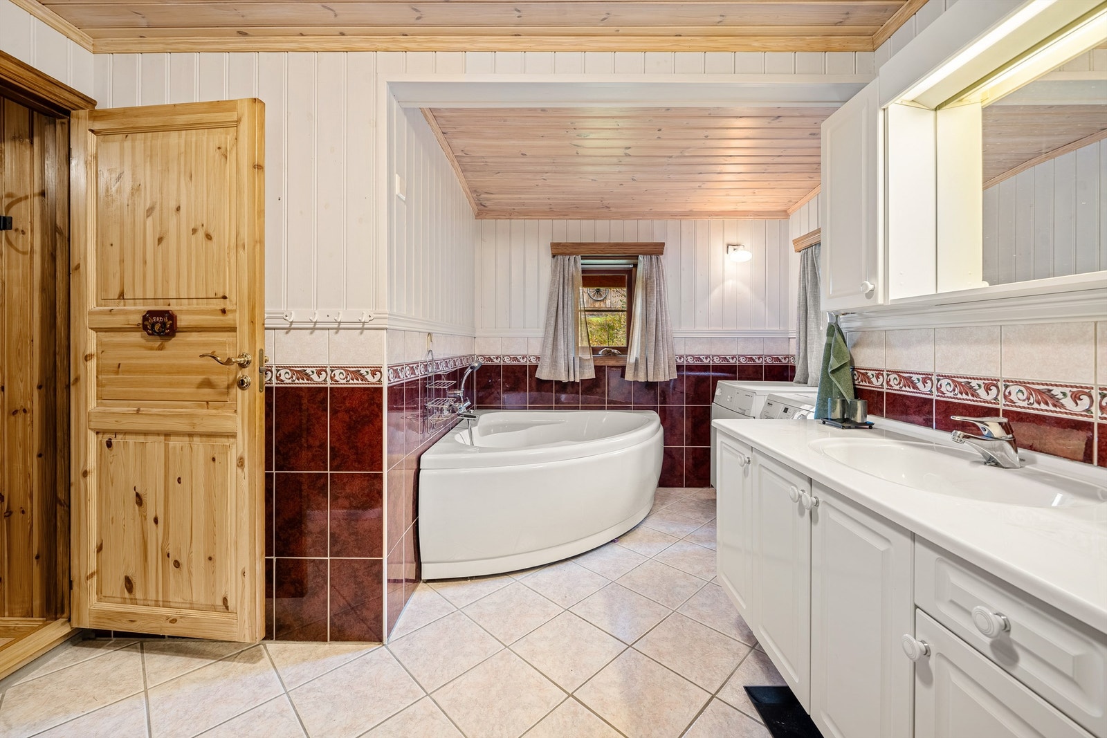 - Velkommen til Solsetertoppen 15 - Galleribilde