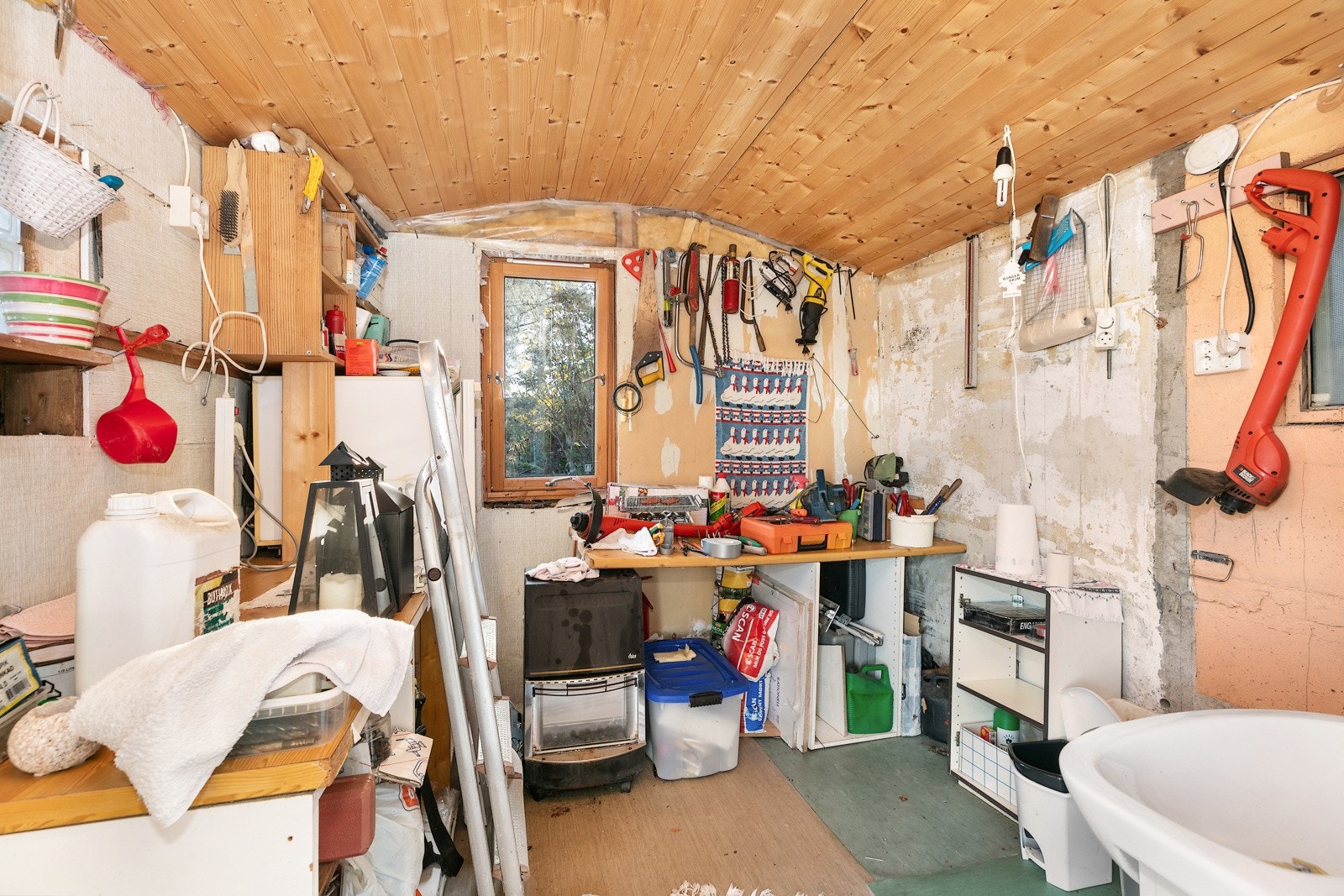 Praktisk bod. Galleribilde