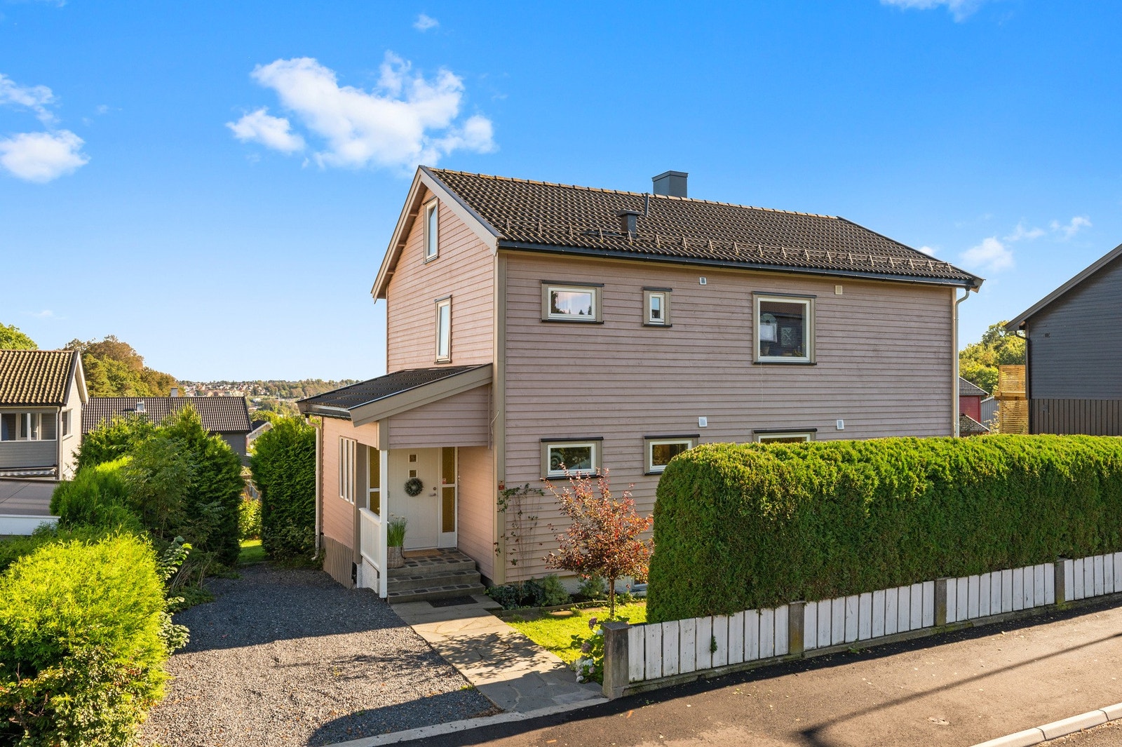 Synes du dette ser interessant ut? Kom på visning og se resten. Galleribilde