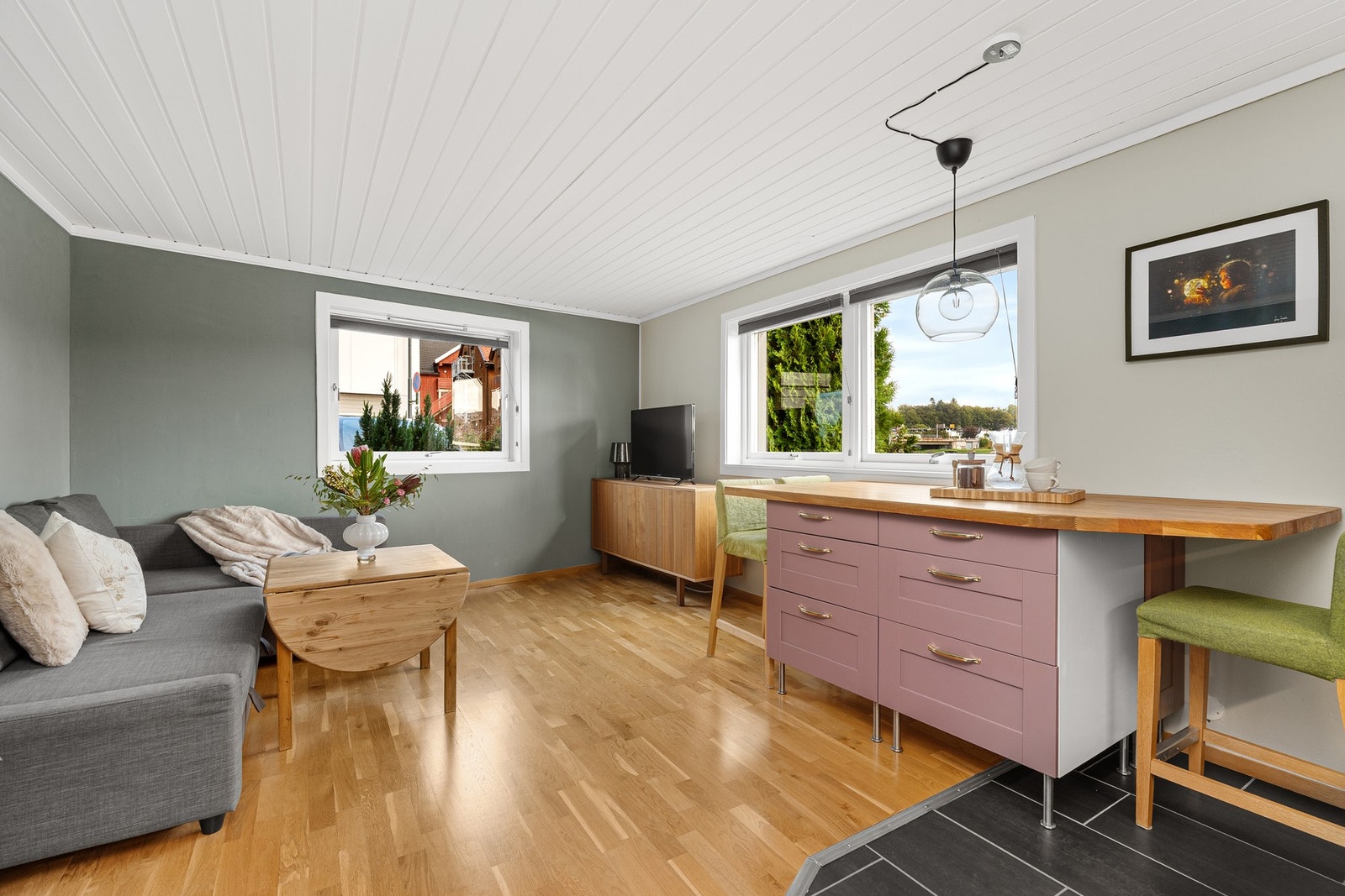 - Velkommen inn | Leiligheten har fin og god planløsning - Galleribilde