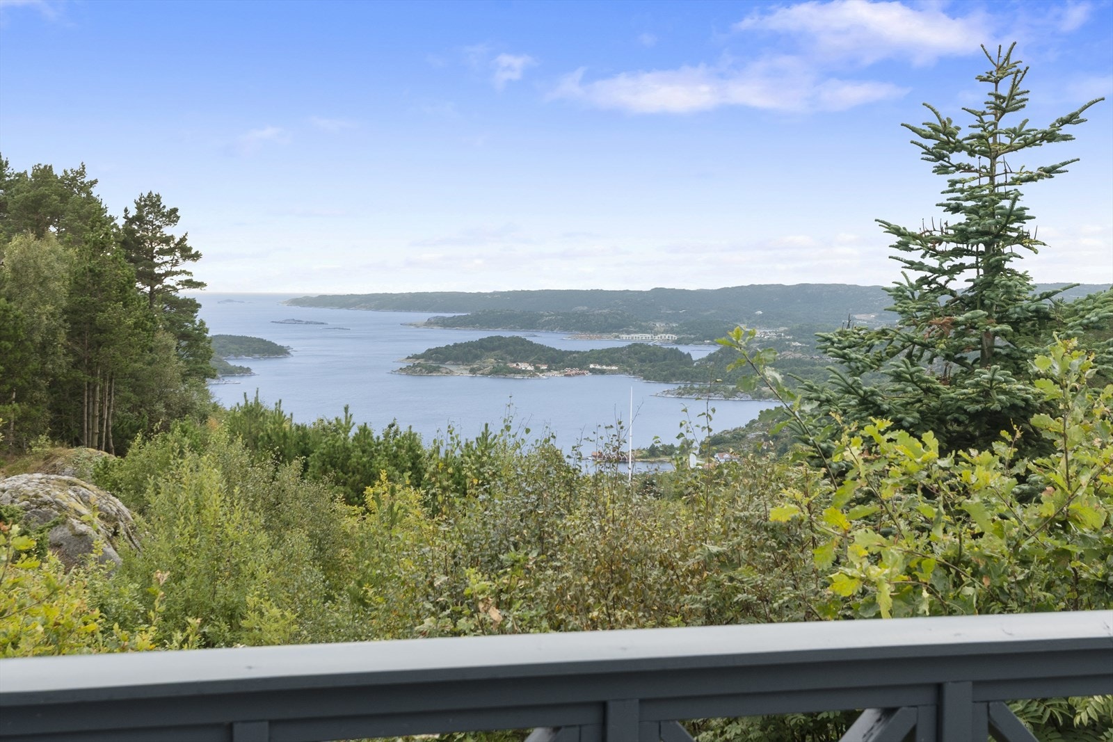 Utsikt fra terrassen Galleribilde