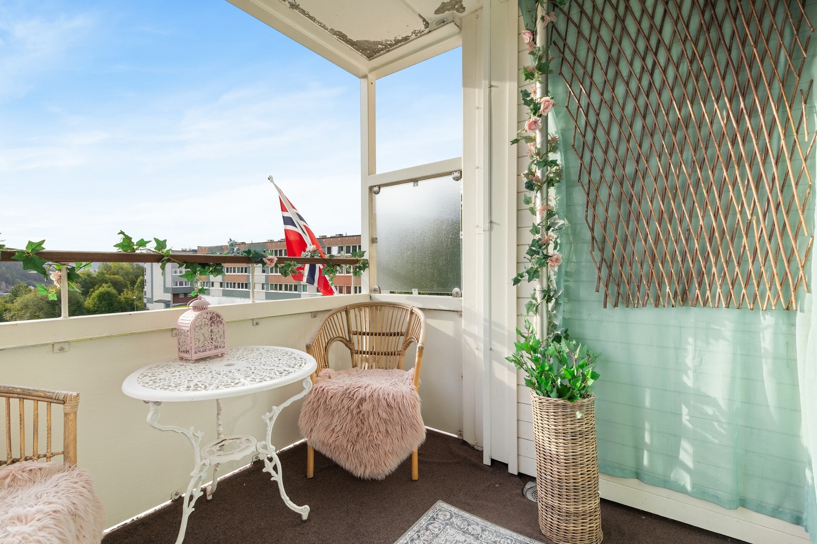 Her kan en nyte lange sommerkvelder Galleribilde