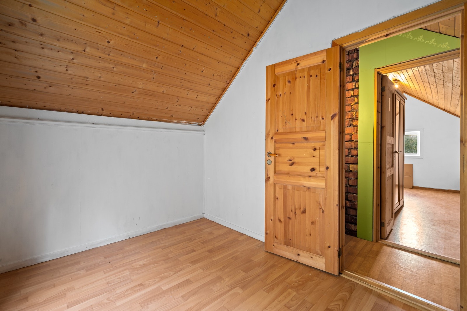 Soverom på loft. Galleribilde