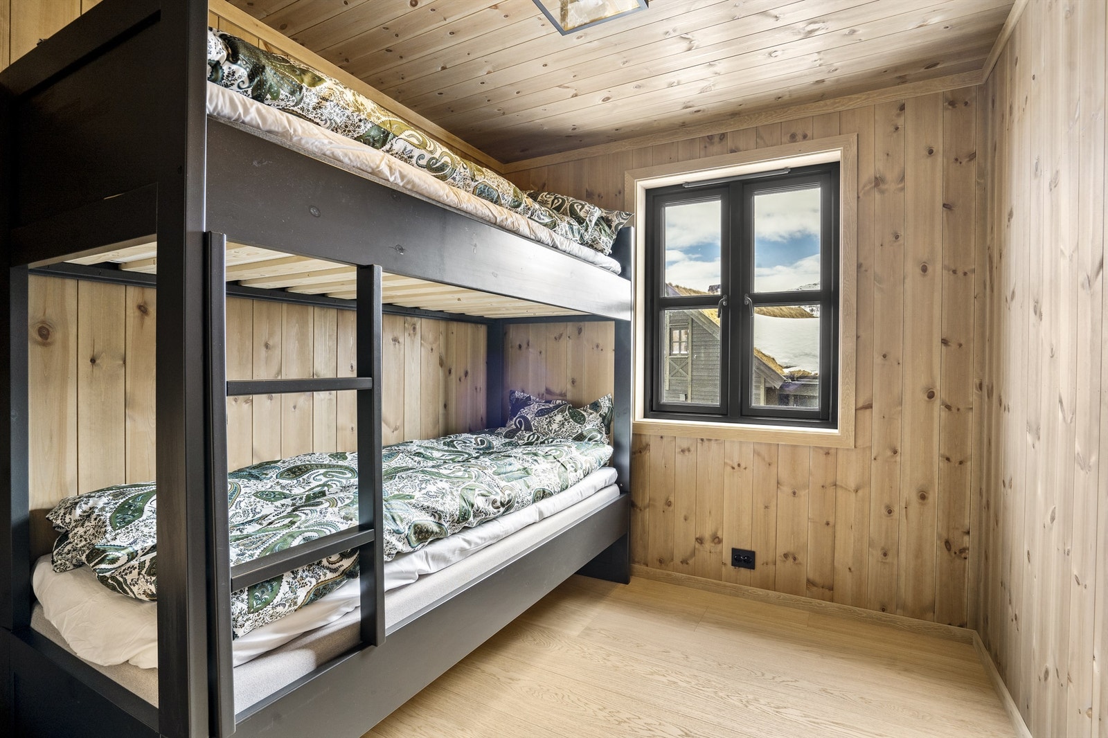 Soverom 2 i 1. etg. Galleribilde