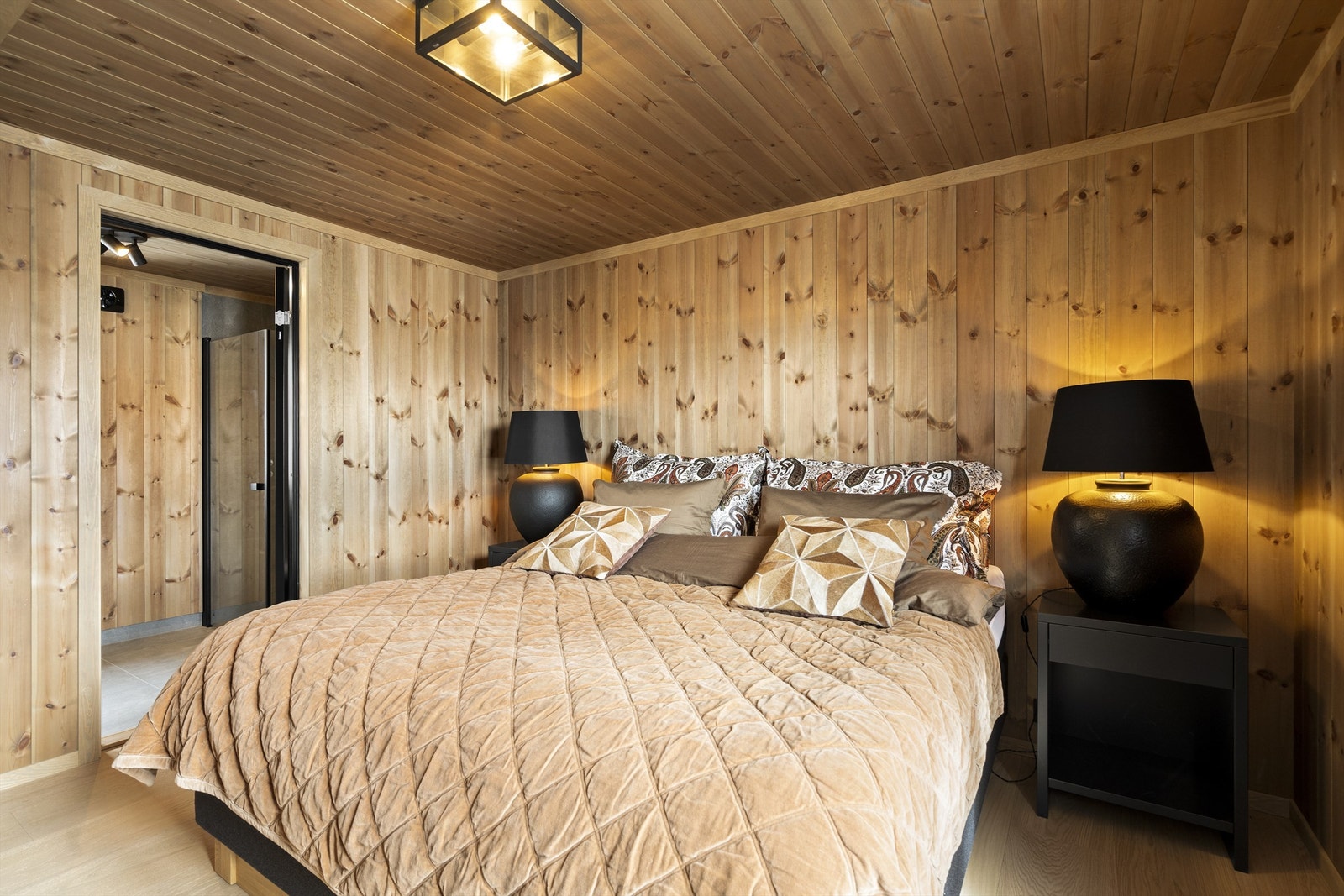 Soverommet i 2. etg. Eget bad,. Galleribilde