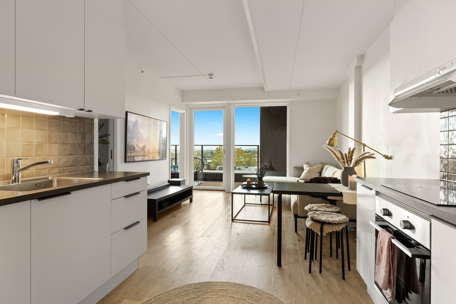 Velkommen til Storveien 31 C! En lys og moderne leilighet midt i Skiptvet sentrum. Galleribilde