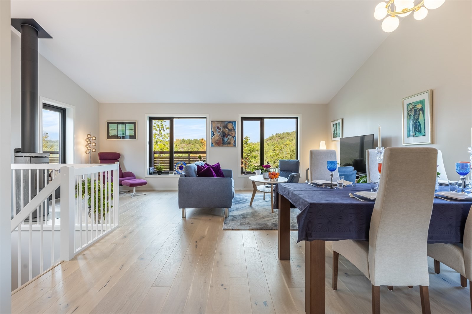 Saga Elegant Oak Pear 1-stavs parkett (hvitpigmentert) i alle rom! Galleribilde