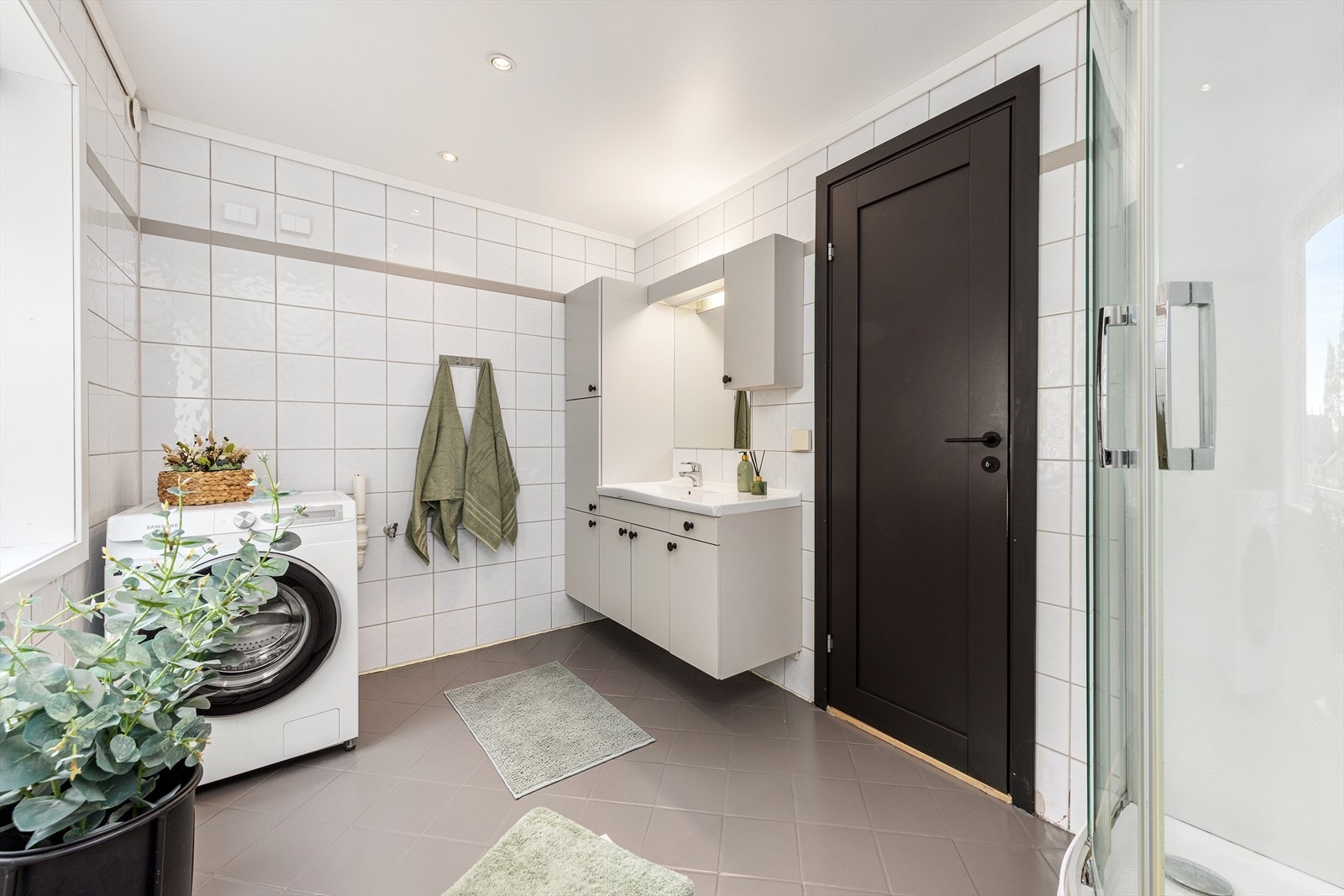 Badet har behagelige varmekabler i gulv. Galleribilde