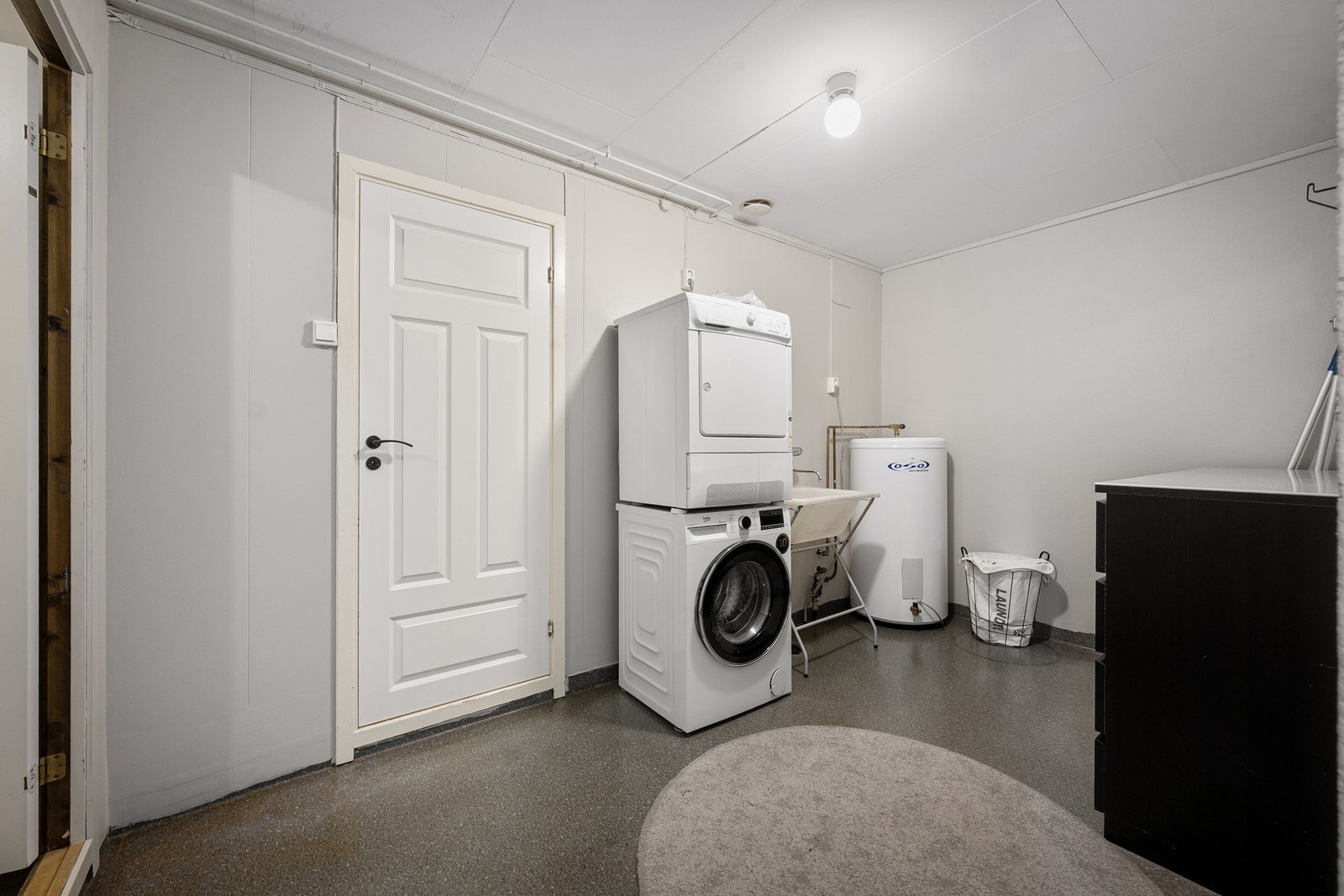 Vaskerom Galleribilde