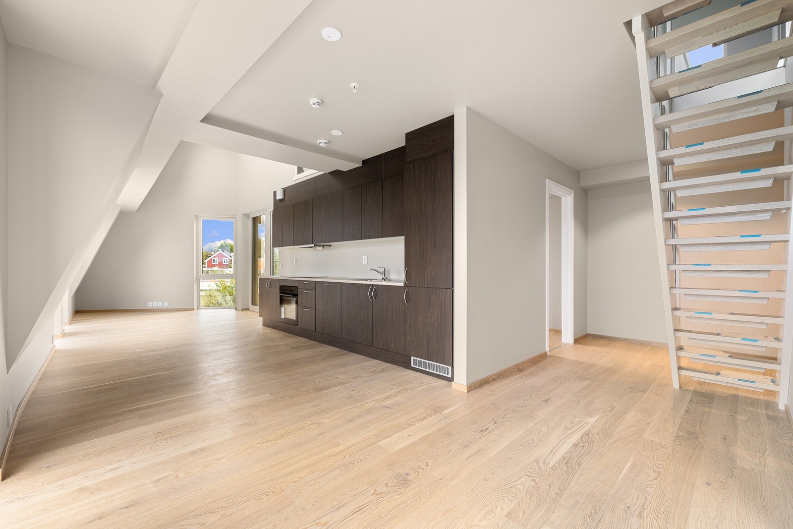 Nyboligstandard med bl.a. vannbåren gulvvarme Galleribilde