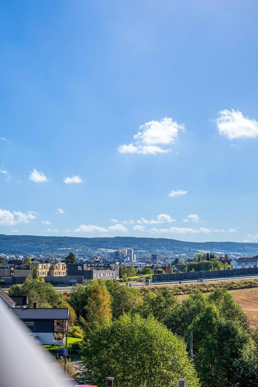 Utsikt mot Lillestrøm. Galleribilde